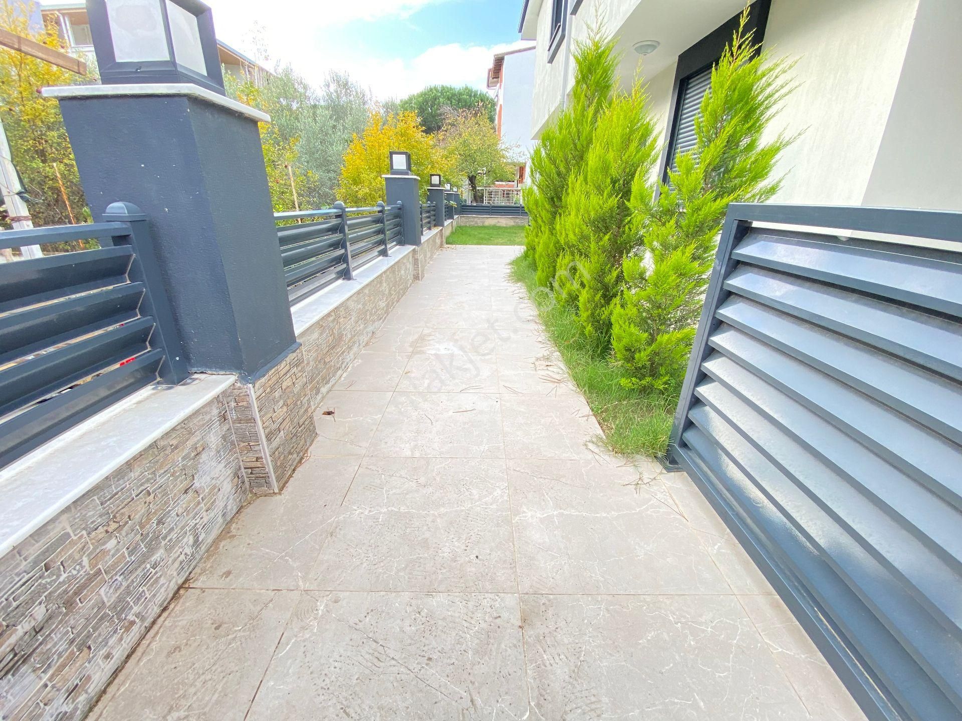 İzmir Seferihisar Doğanbey De Denize 400mt Bahçeli Satılık 4+1 Villa - Görsel 28