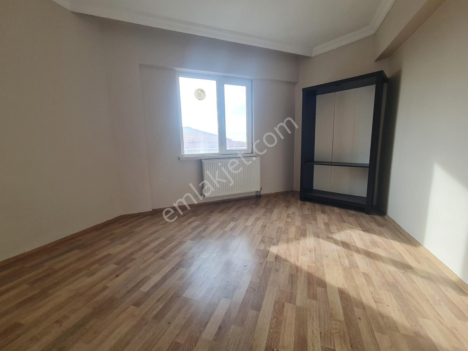 Süvari Mh. Merkezi Konumda Arakat Ön Cephe 3+1 Kiralık Daire - Görsel 11