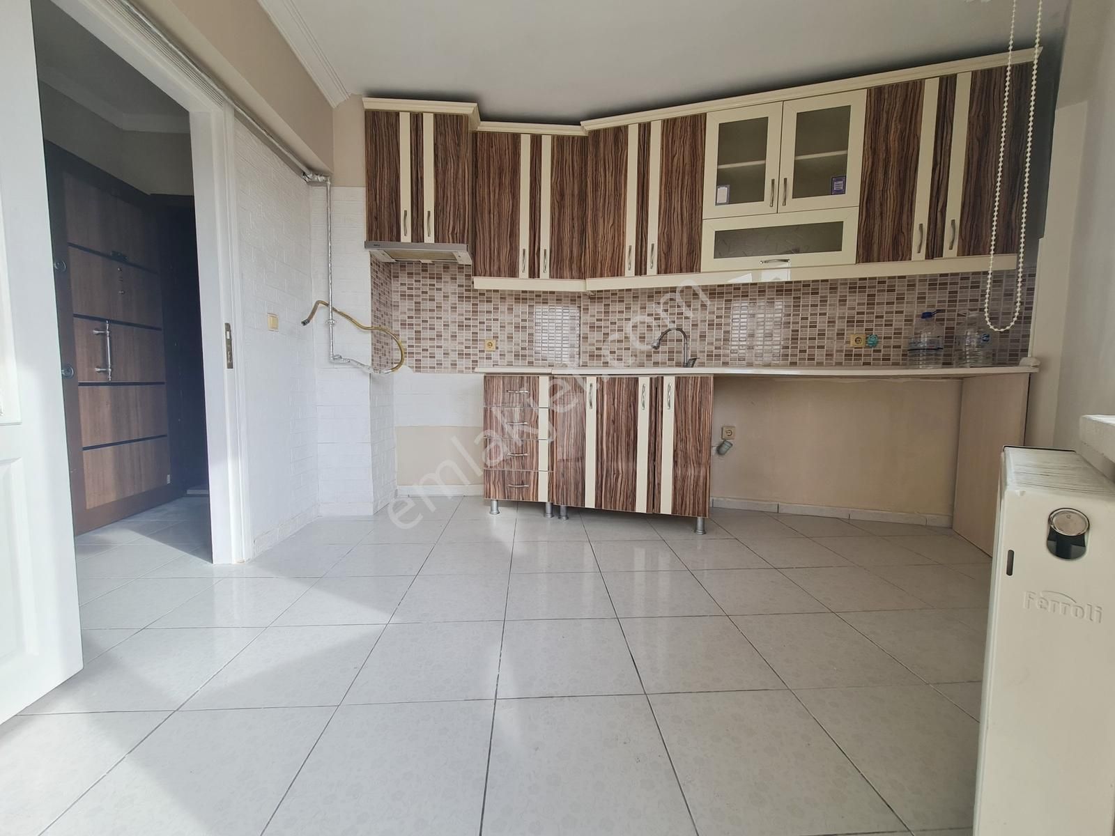 Süvari Mh. Merkezi Konumda Arakat Ön Cephe 3+1 Kiralık Daire - Görsel 2