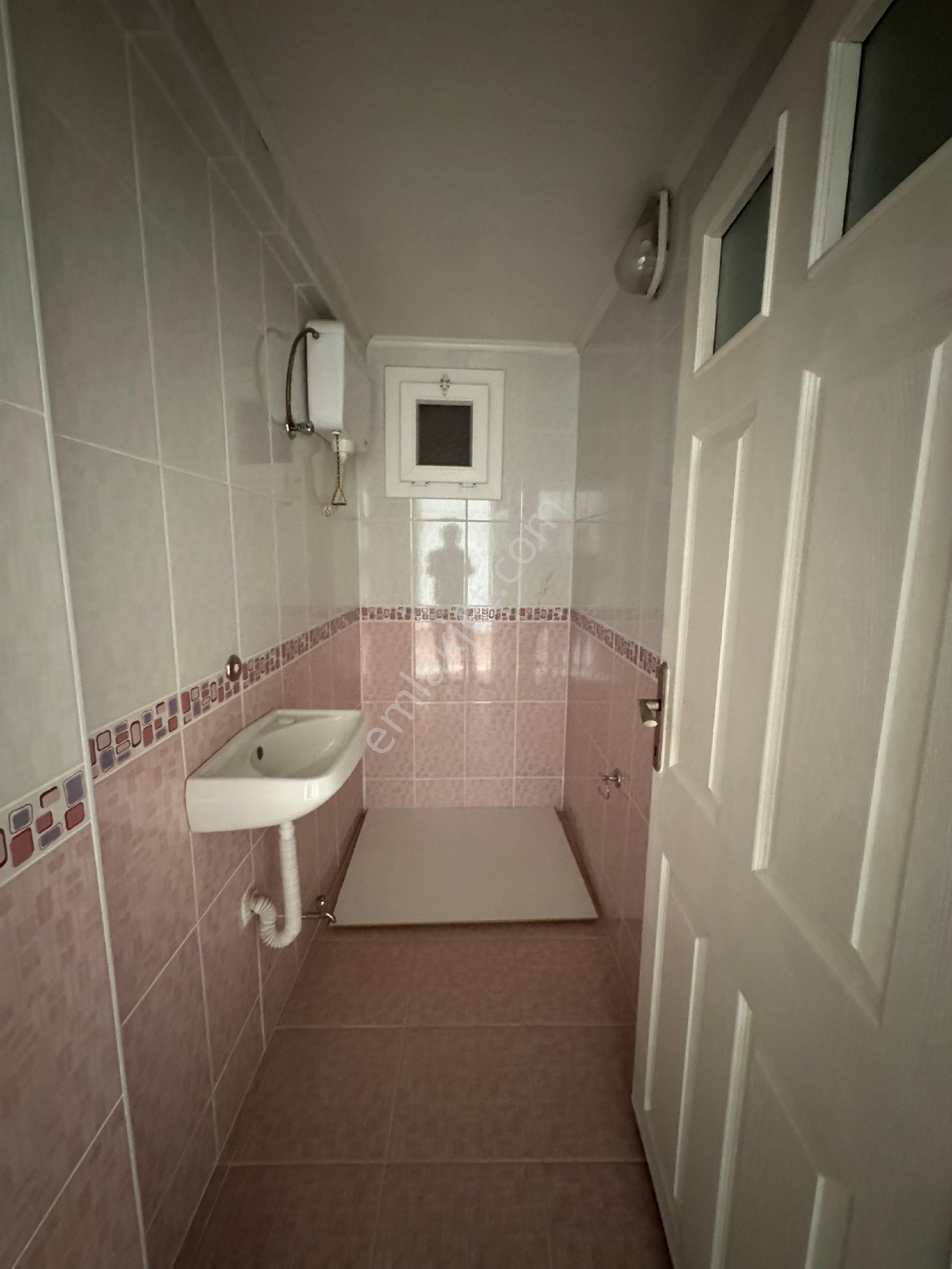 Akyüz Emlaktan Buca Laleli Mah. 2+1 Kiralık 120 M2 Daire - Görsel 22