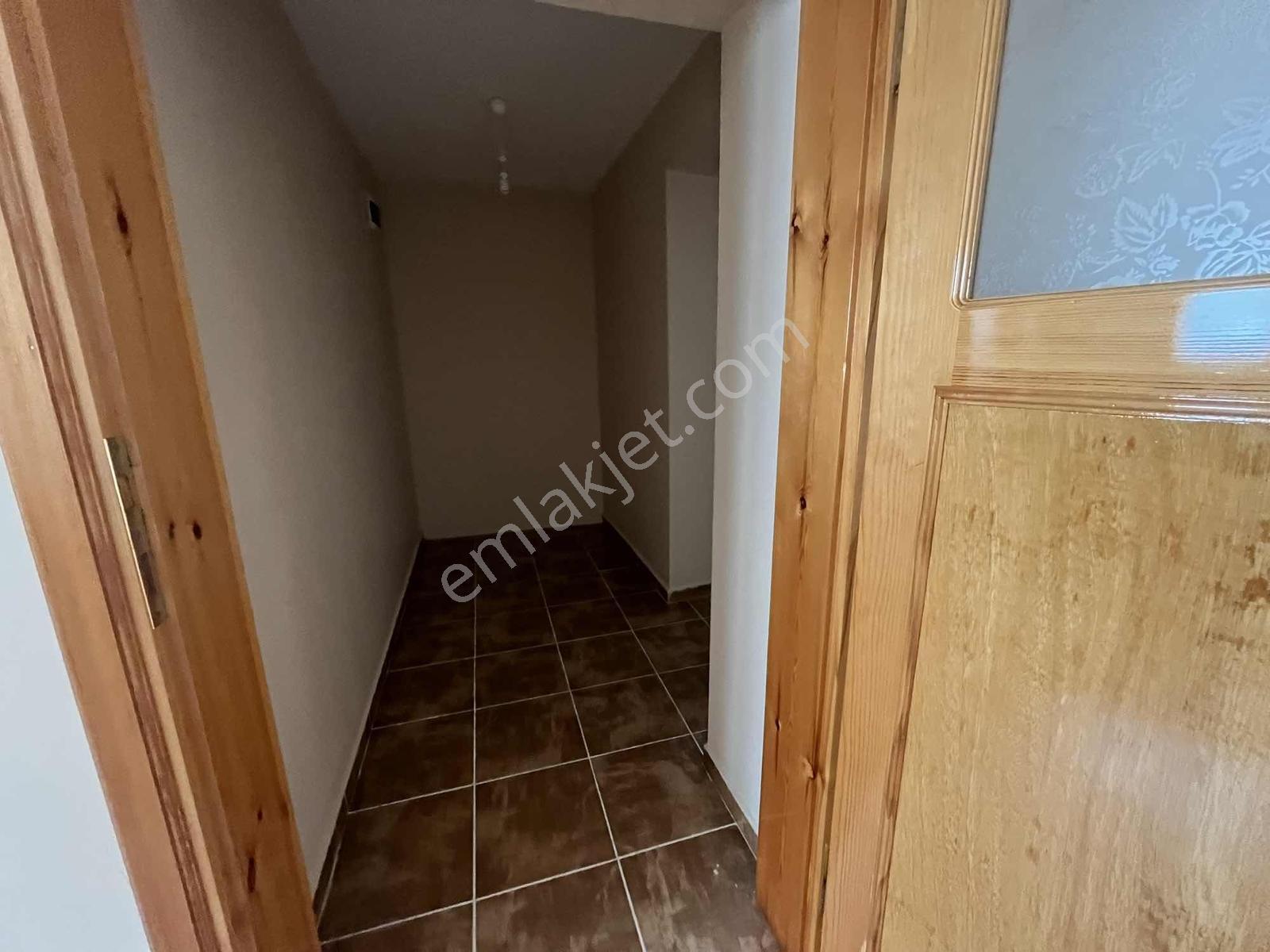 Remax Dem'den Halitpaşa 210m2 Arsa İçinde 150m2 Satılık Müstakil - Görsel 27