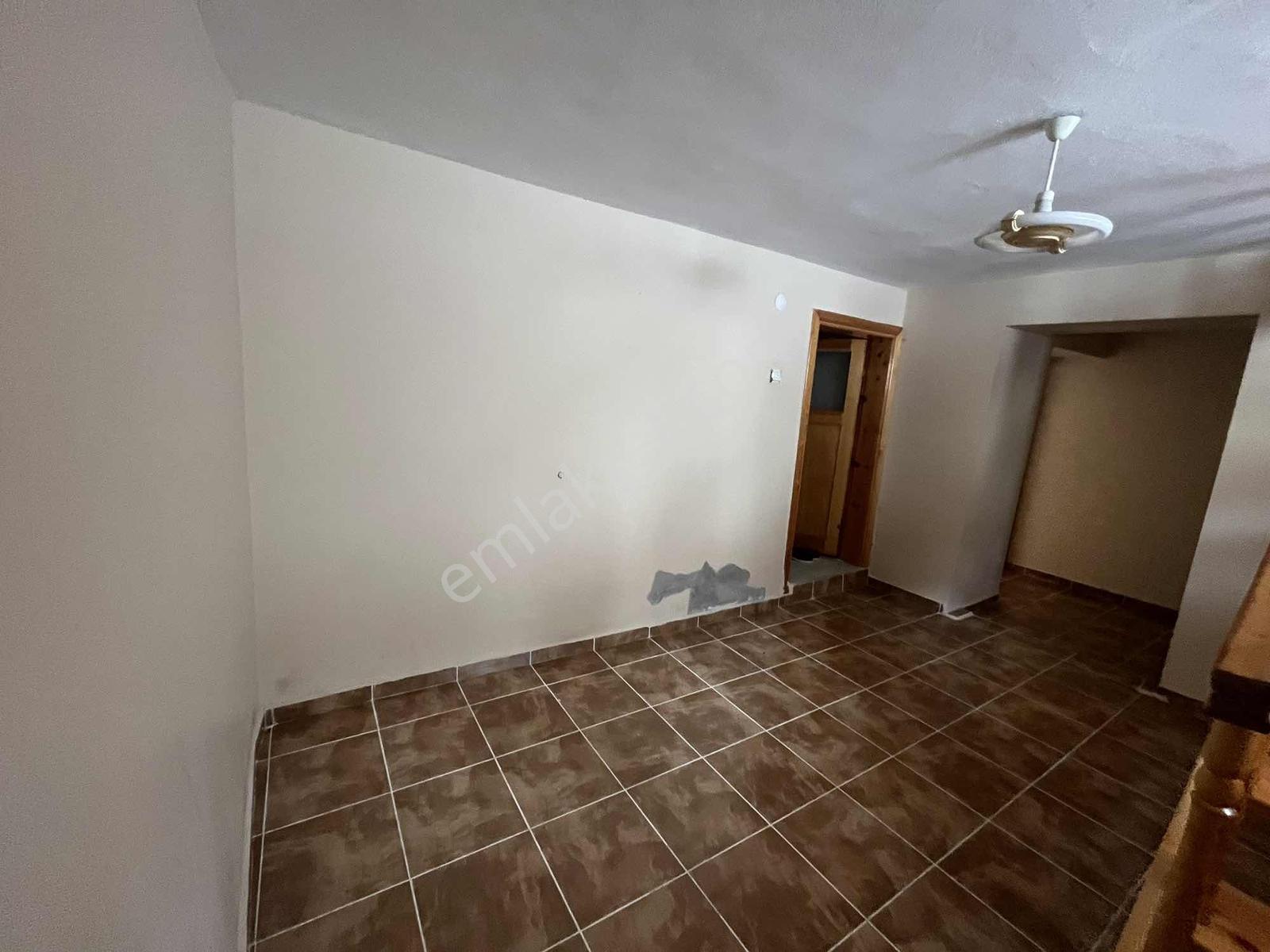 Remax Dem'den Halitpaşa 210m2 Arsa İçinde 150m2 Satılık Müstakil - Görsel 26