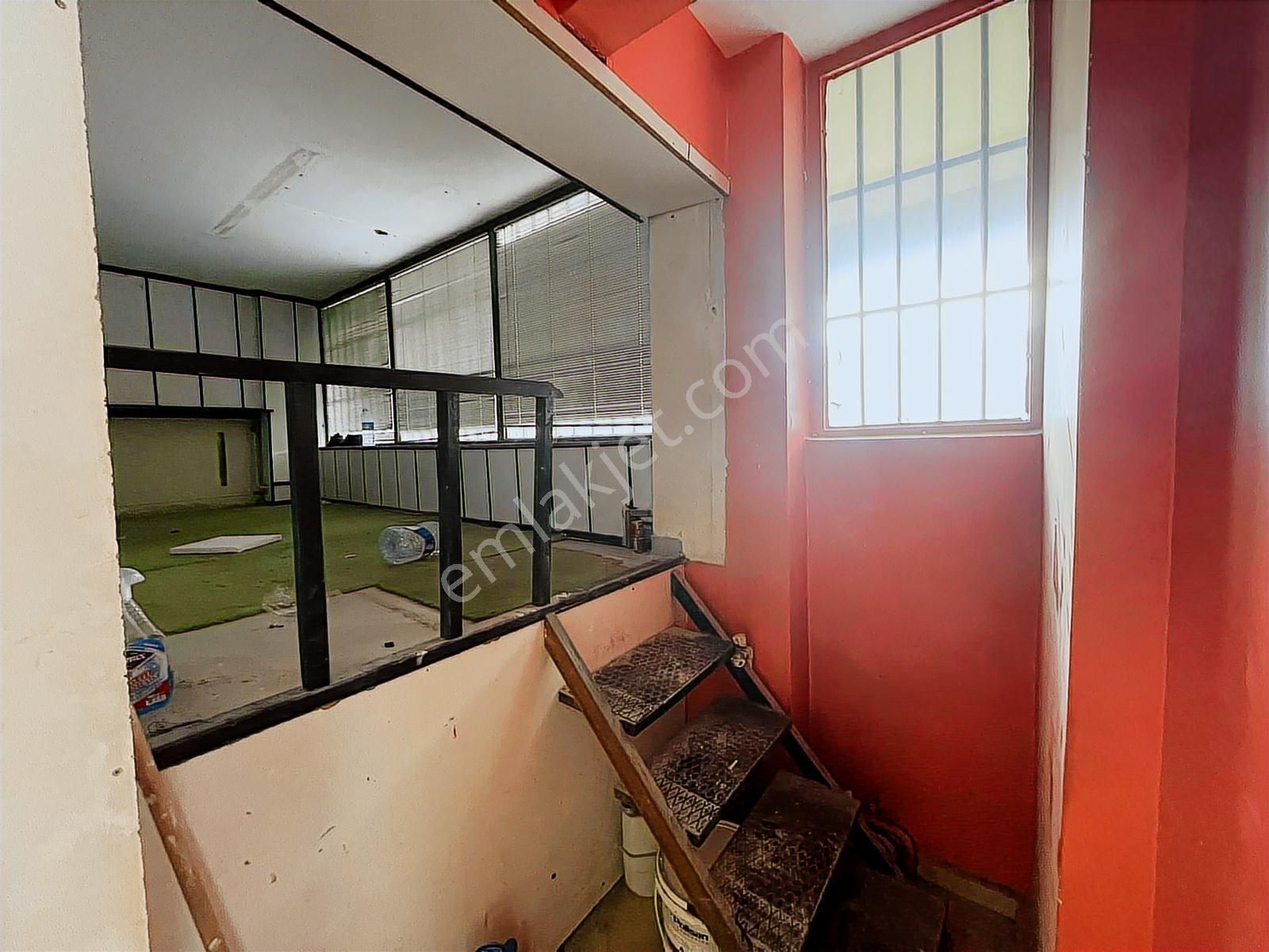 Sanayi Mahallesinde Ana Cadde Üstü 150 M2 Dükkan - Görsel 24