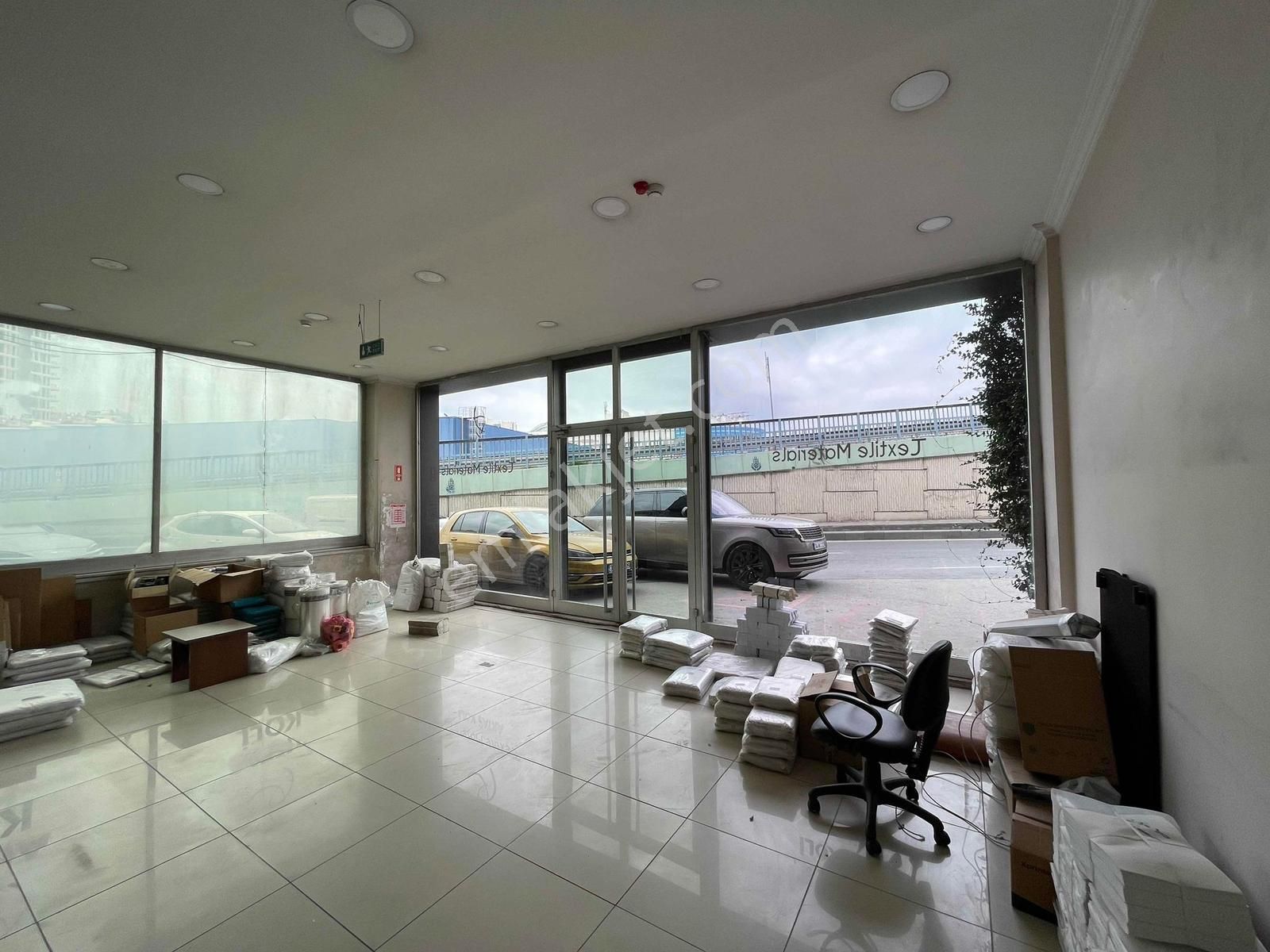 Ana Cadde Üzeri Tır Gırışli 750 M2 Prejtijli Dükkan/depo - Görsel 6