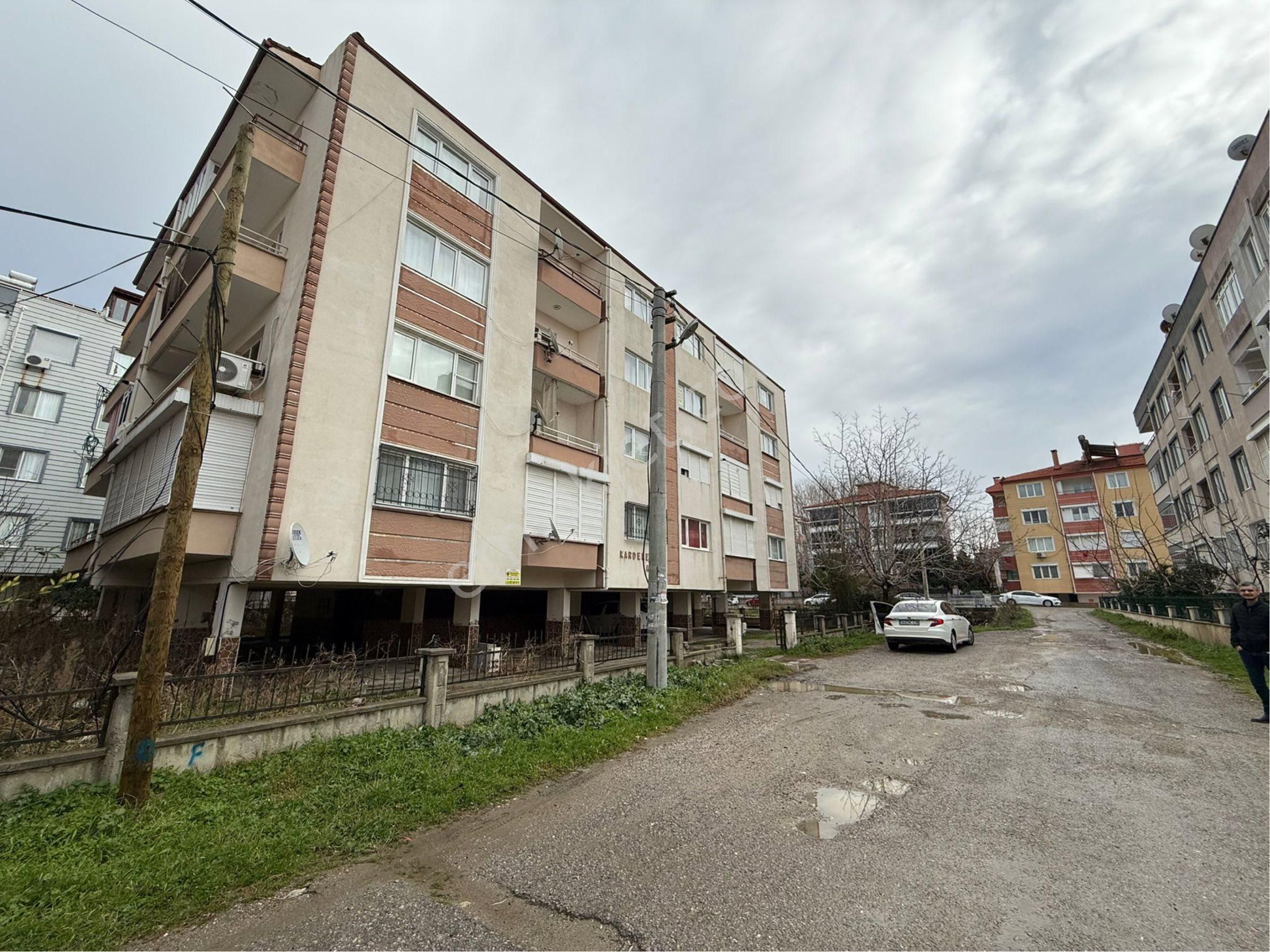 Cadde'den Otoparklı 2+1 Ayrı Mutfaklı Kaçmaz Fırsat Satılık - Görsel 5