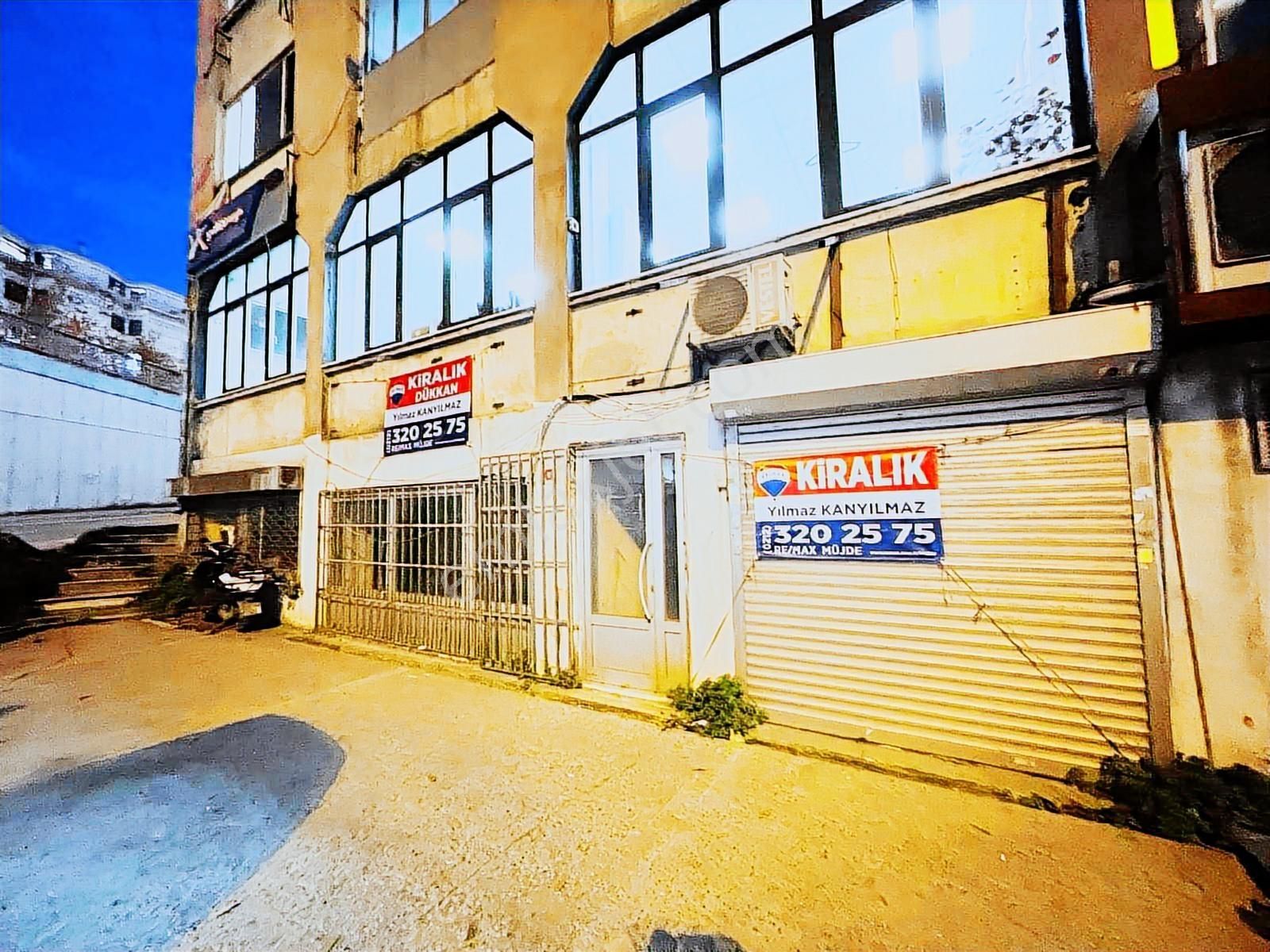 Merterde Anacadde Üstü Ve Araç Girişli 450 M2 Kiralık İşyeri