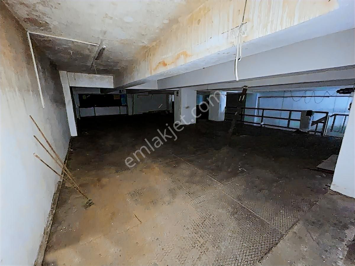 Merterde Anacadde Üstü Ve Araç Girişli 450 M2 Kiralık İşyeri - Görsel 21