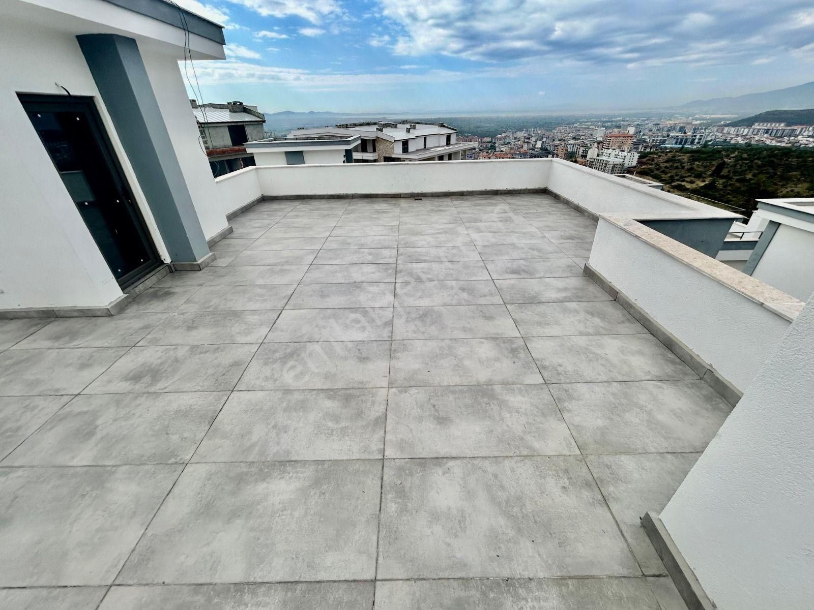 Yüksel'den Edremit'te Satılık Tam Bağımsız Ultra Lux 4+1 Müstakil Villa - Görsel 15