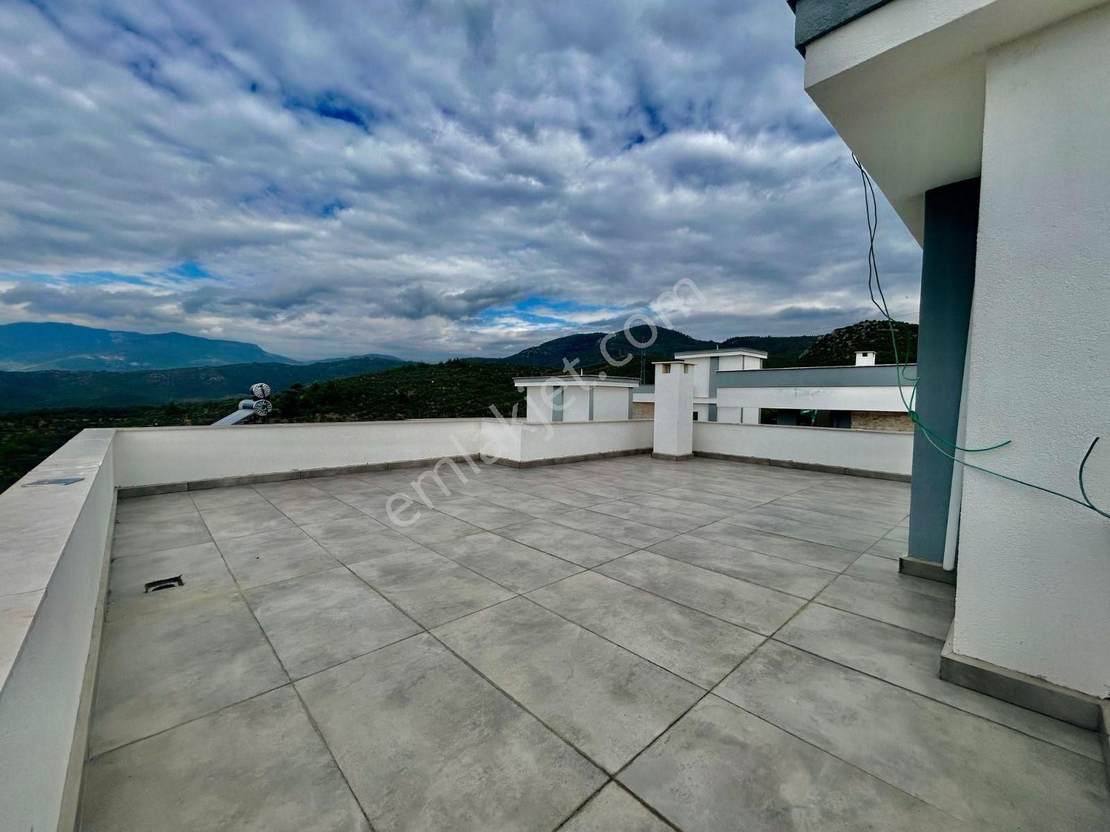 Yüksel'den Edremit'te Satılık Tam Bağımsız Ultra Lux 4+1 Müstakil Villa - Görsel 6