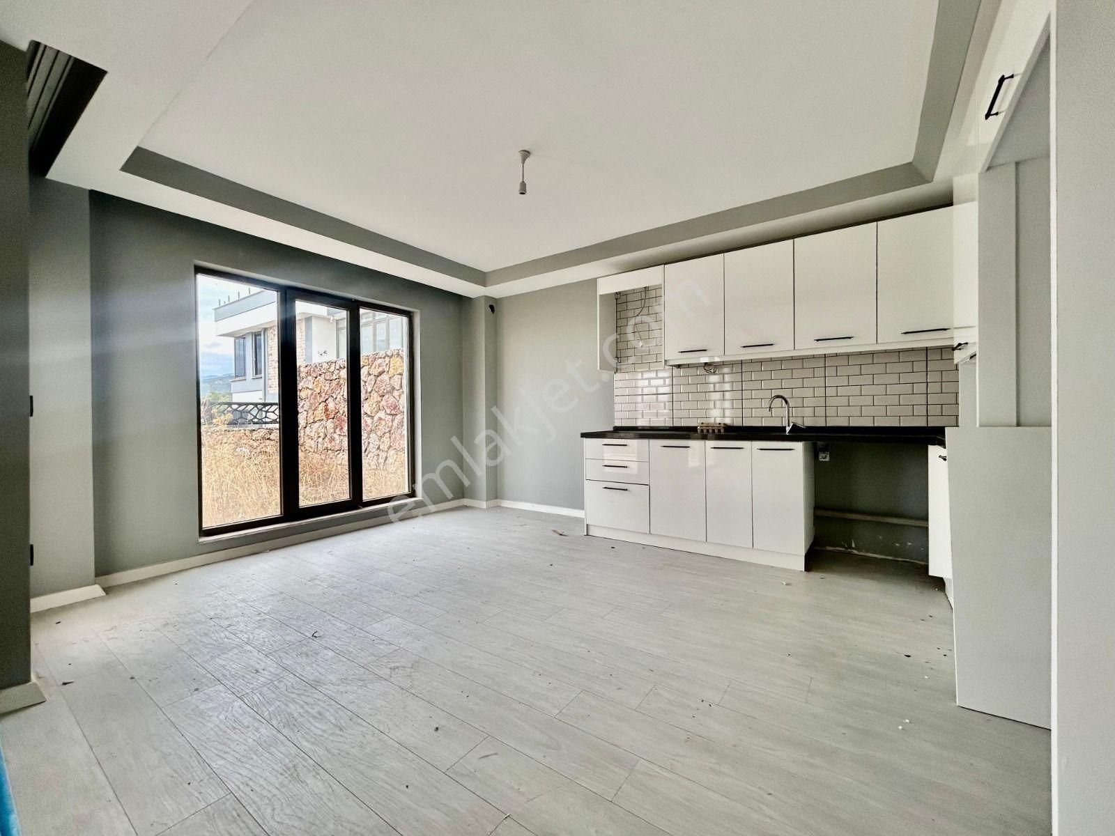 Yüksel'den Edremit'te Satılık Tam Bağımsız Ultra Lux 4+1 Müstakil Villa - Görsel 32