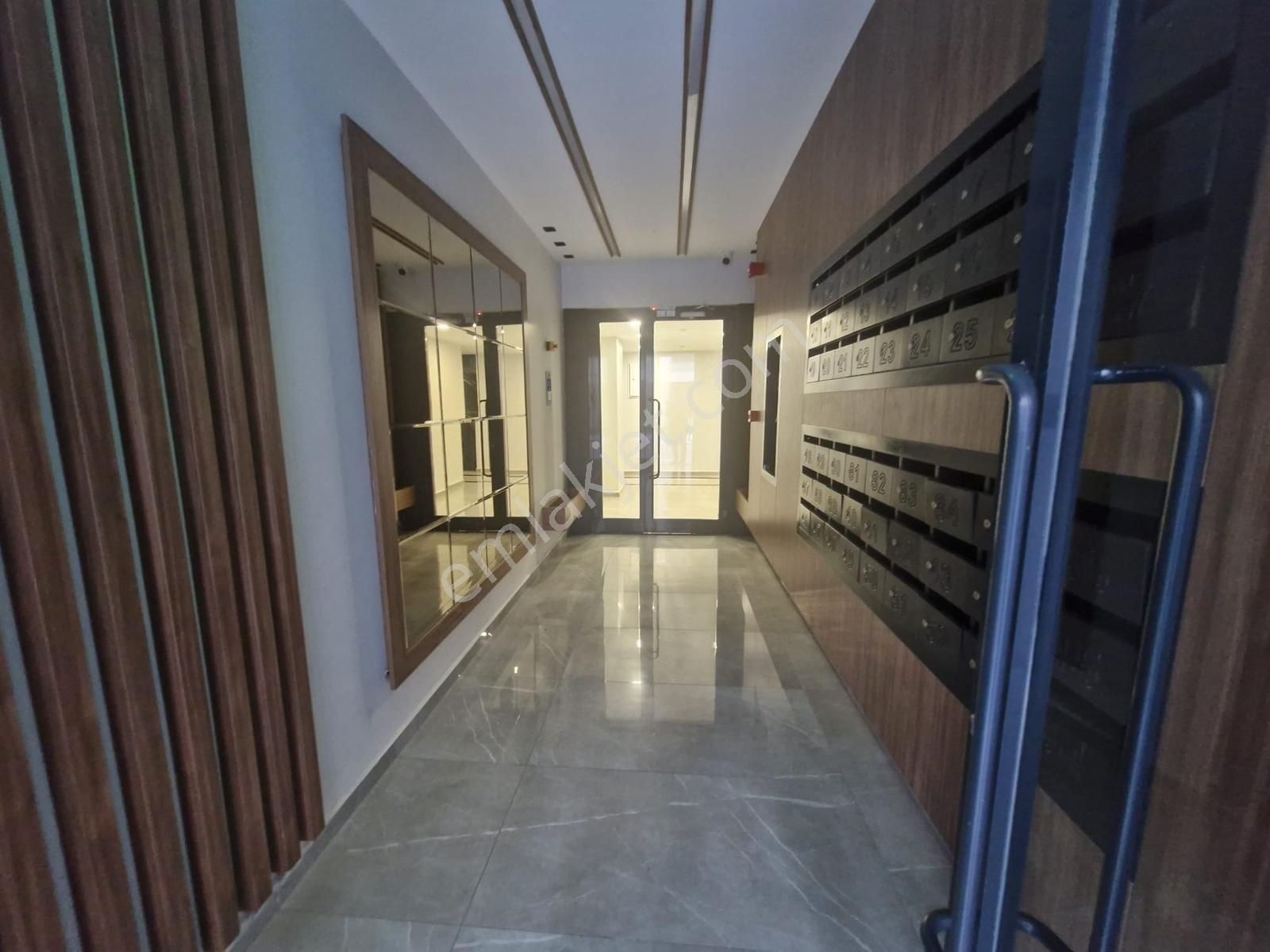 Kiptaş Kırlangıç Evlerinde Çoçuk Park'ı Önü Bahçe Katı 3+1 Daire - Görsel 19