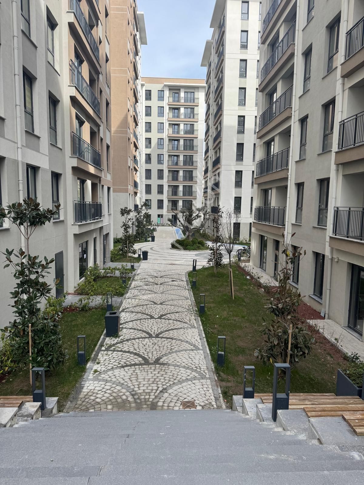 Kiptaş Kırlangıç Evlerinde Çoçuk Park'ı Önü Bahçe Katı 3+1 Daire - Görsel 17