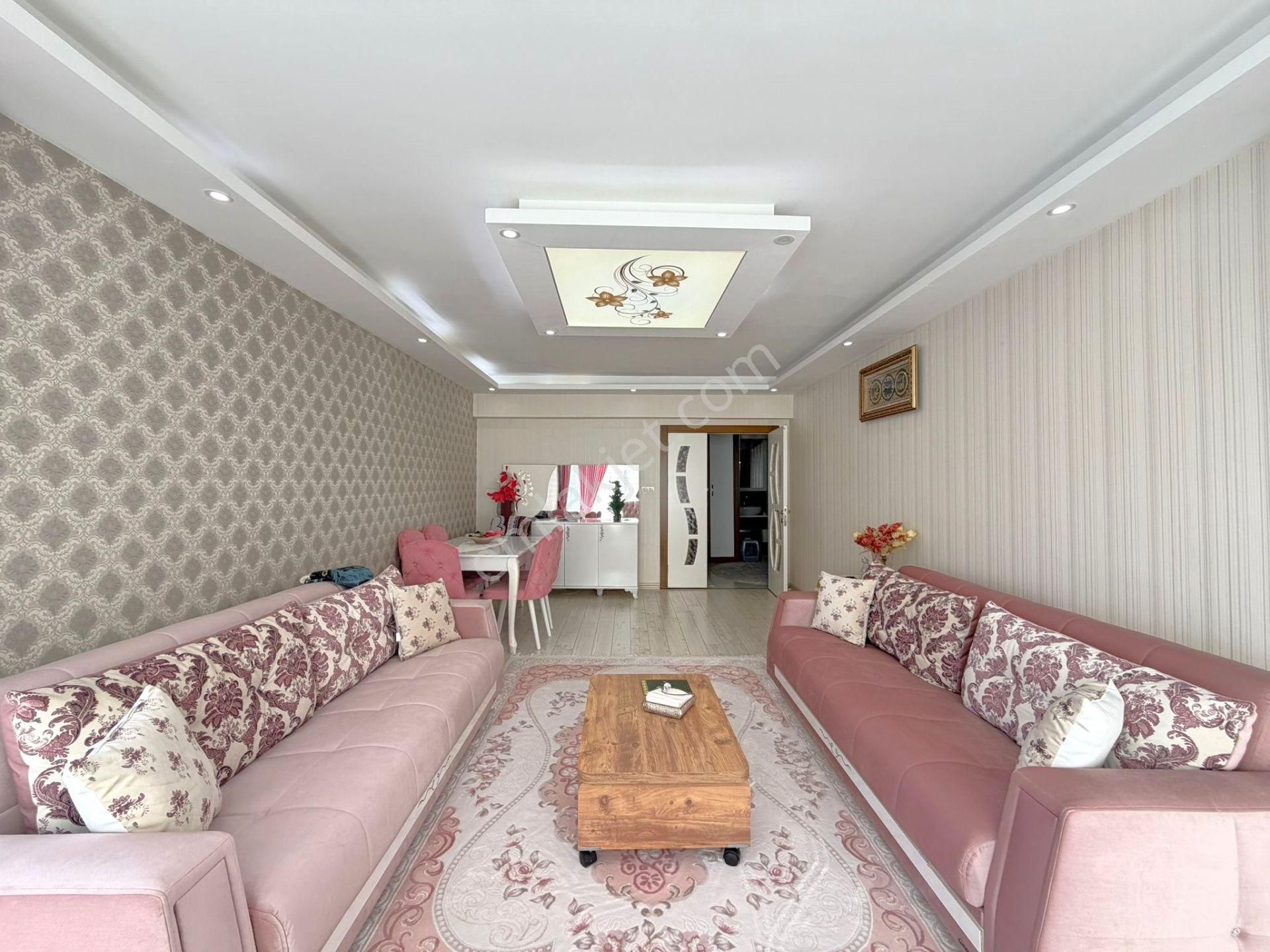Nam-ak Emlak'tan Lüks Site İçerisinde Geniş Peyzajlı 4+1 Daire - Görsel 11