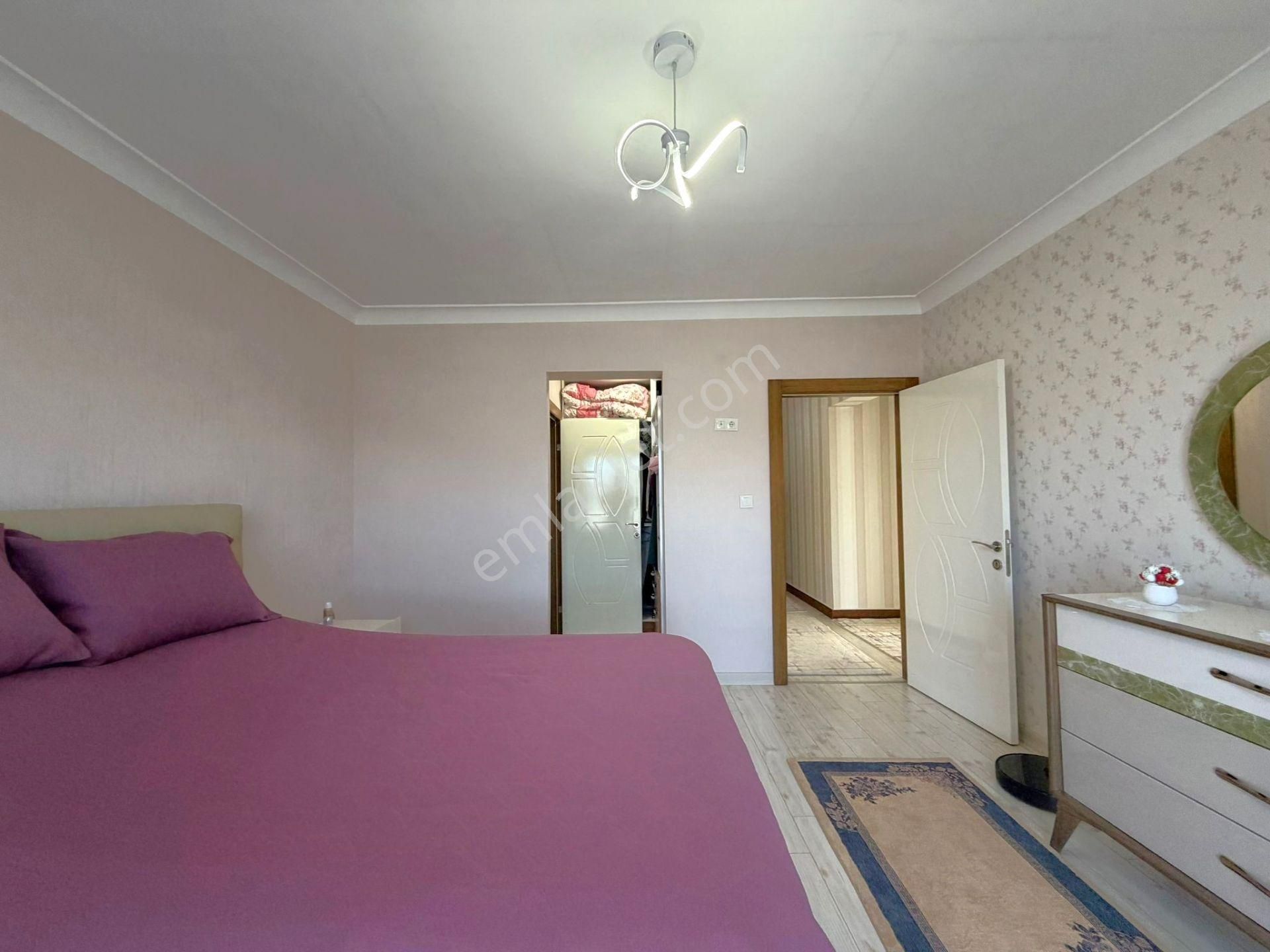Nam-ak Emlak'tan Lüks Site İçerisinde Geniş Peyzajlı 4+1 Daire - Görsel 17