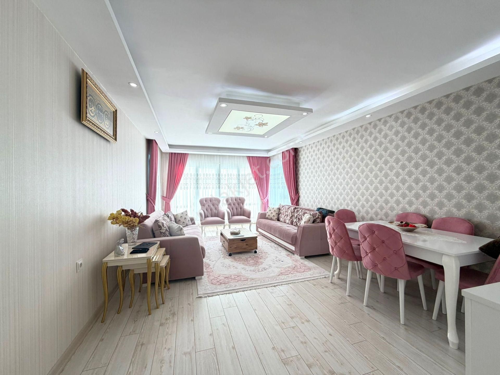 Nam-ak Emlak'tan Lüks Site İçerisinde Geniş Peyzajlı 4+1 Daire - Görsel 10