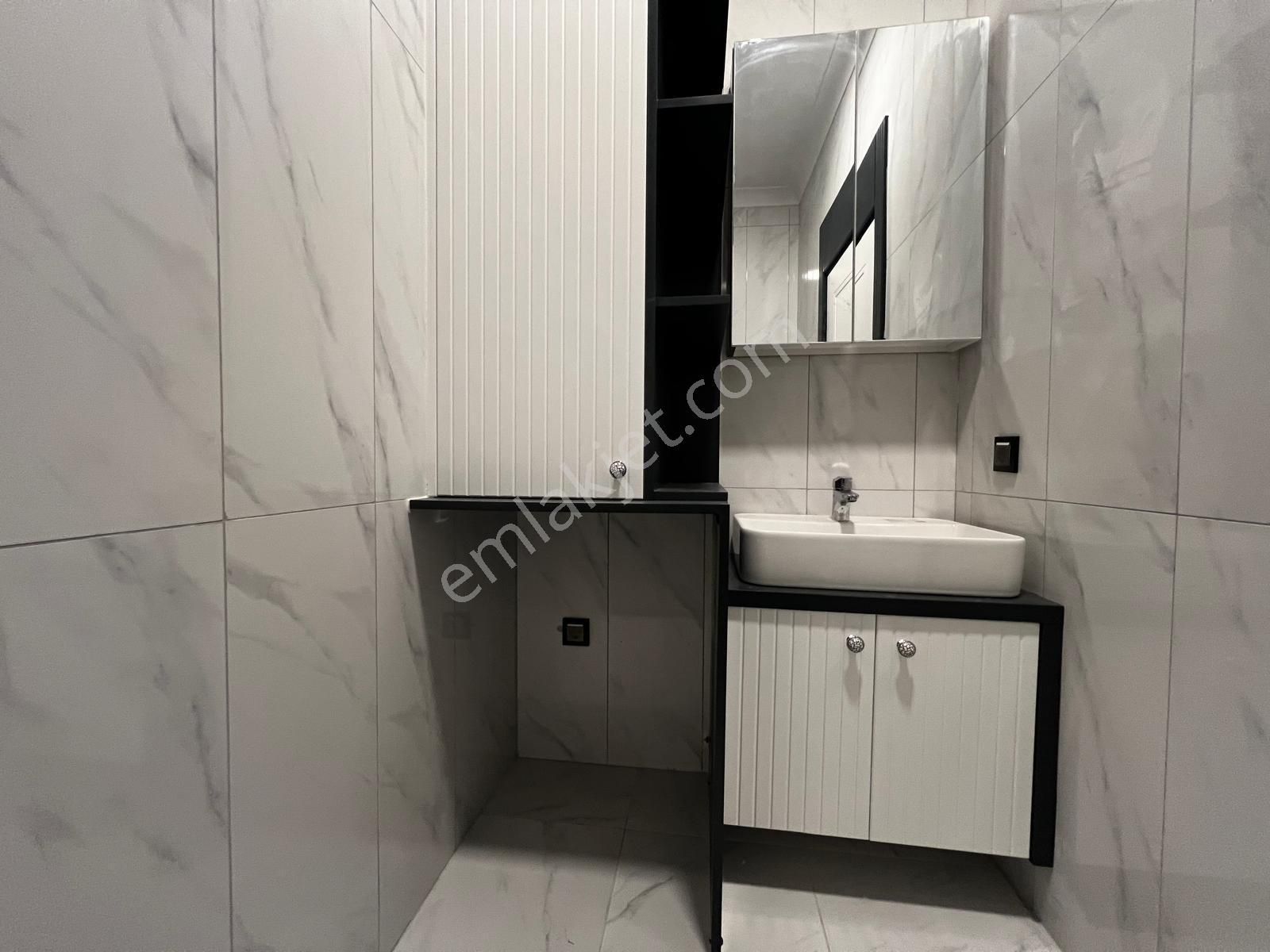 ⫸ Yiğit Gayrimenkul'den⫷ Bahçelievler'de Standartların Ötesinde▃amerikan Mutfaklı▃1+1 Satılık Daire - Görsel 9