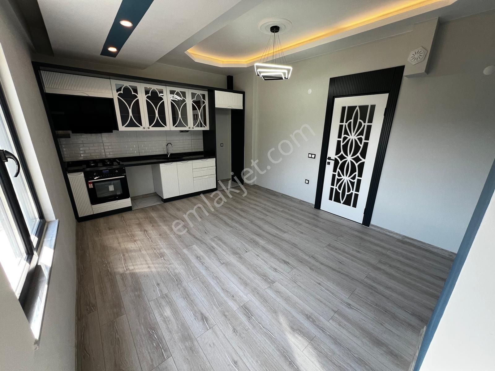 ⫸ Yiğit Gayrimenkul'den⫷ Bahçelievler'de Standartların Ötesinde▃amerikan Mutfaklı▃1+1 Satılık Daire - Görsel 5