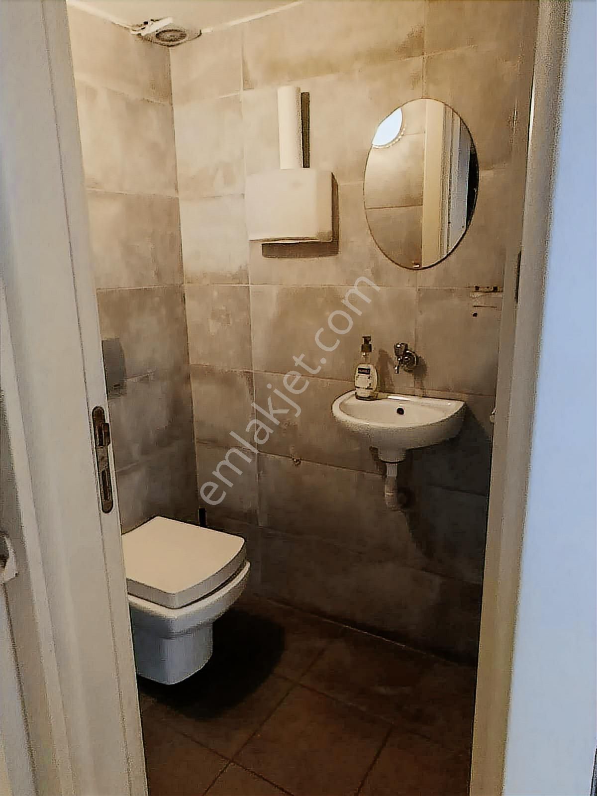 Alibeyköy Gaziosmanpaşa Caddesinde Asmakatlı Satılık Dükkan - Görsel 10