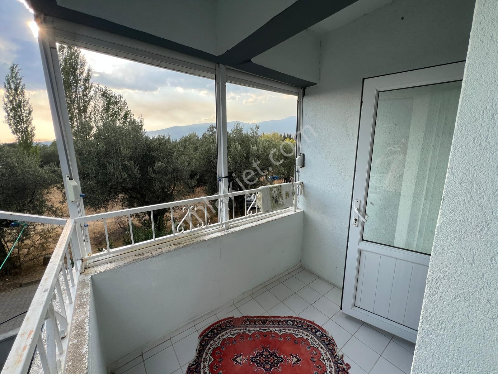 Parladan Zeytinli De Doğa Manzaralı Ara Kat Satılık 2+1 Daire - Görsel 29