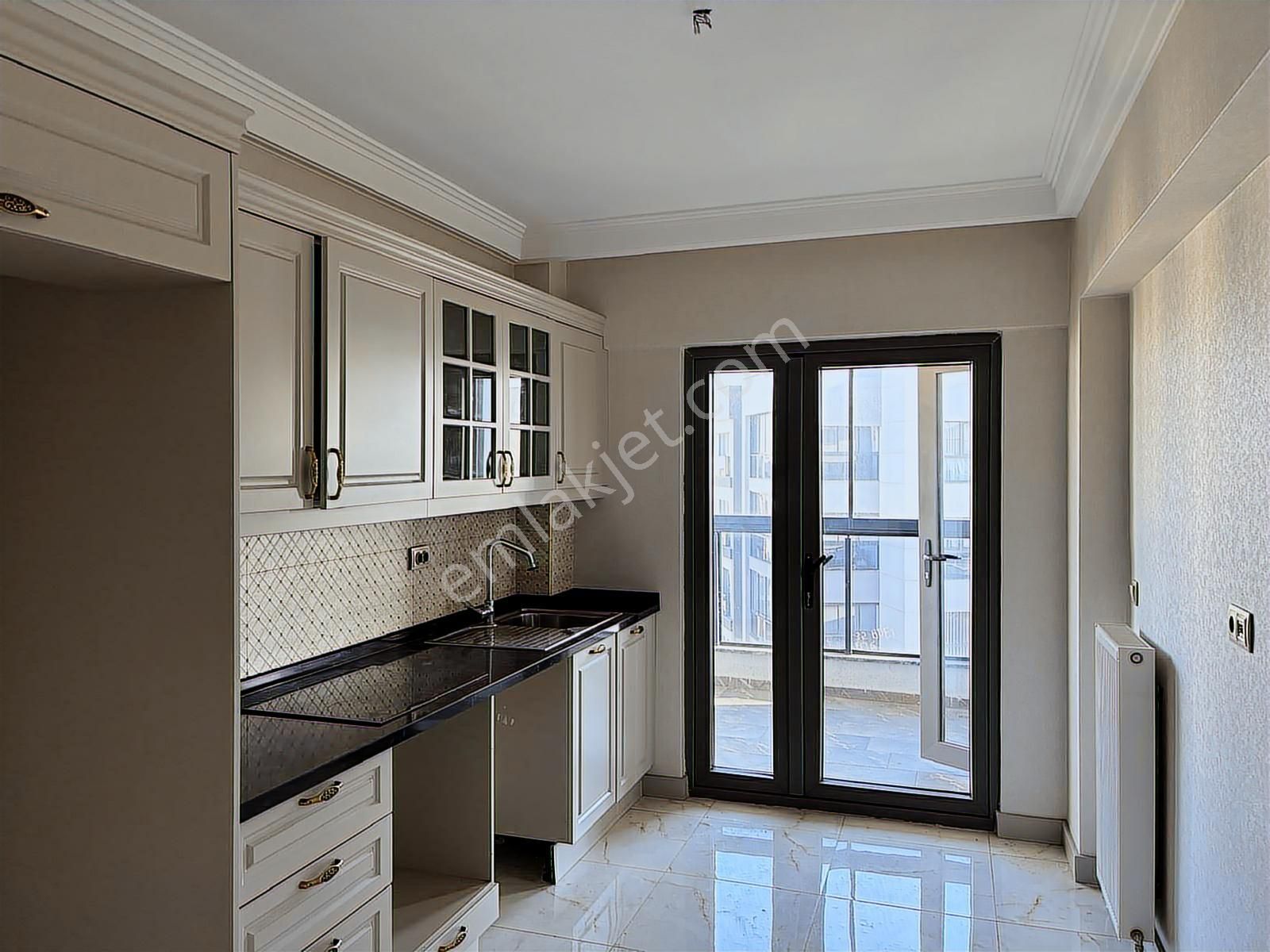 Mevaşehirde Peyzaj Manzaralı Satılık 3+1 Daire - Görsel 21