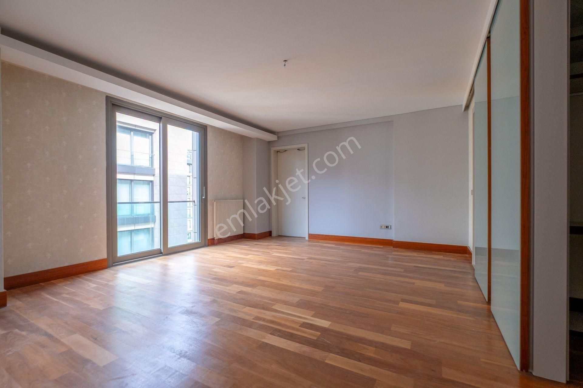 Ekşinar Konaklarında Deniz Orman Manzaralı 4+1 280 M2 Arakat - Görsel 23