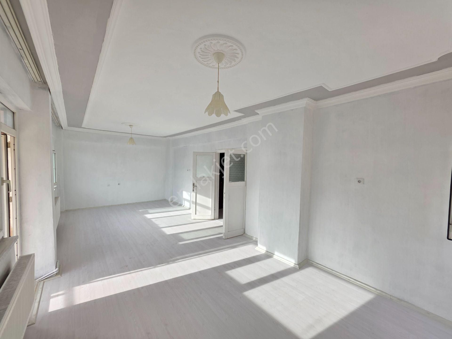 Altın Emlak' Tan Orduevi Arkası 3+1 Deniz Manzaralı Kiralık Daire - Görsel 2