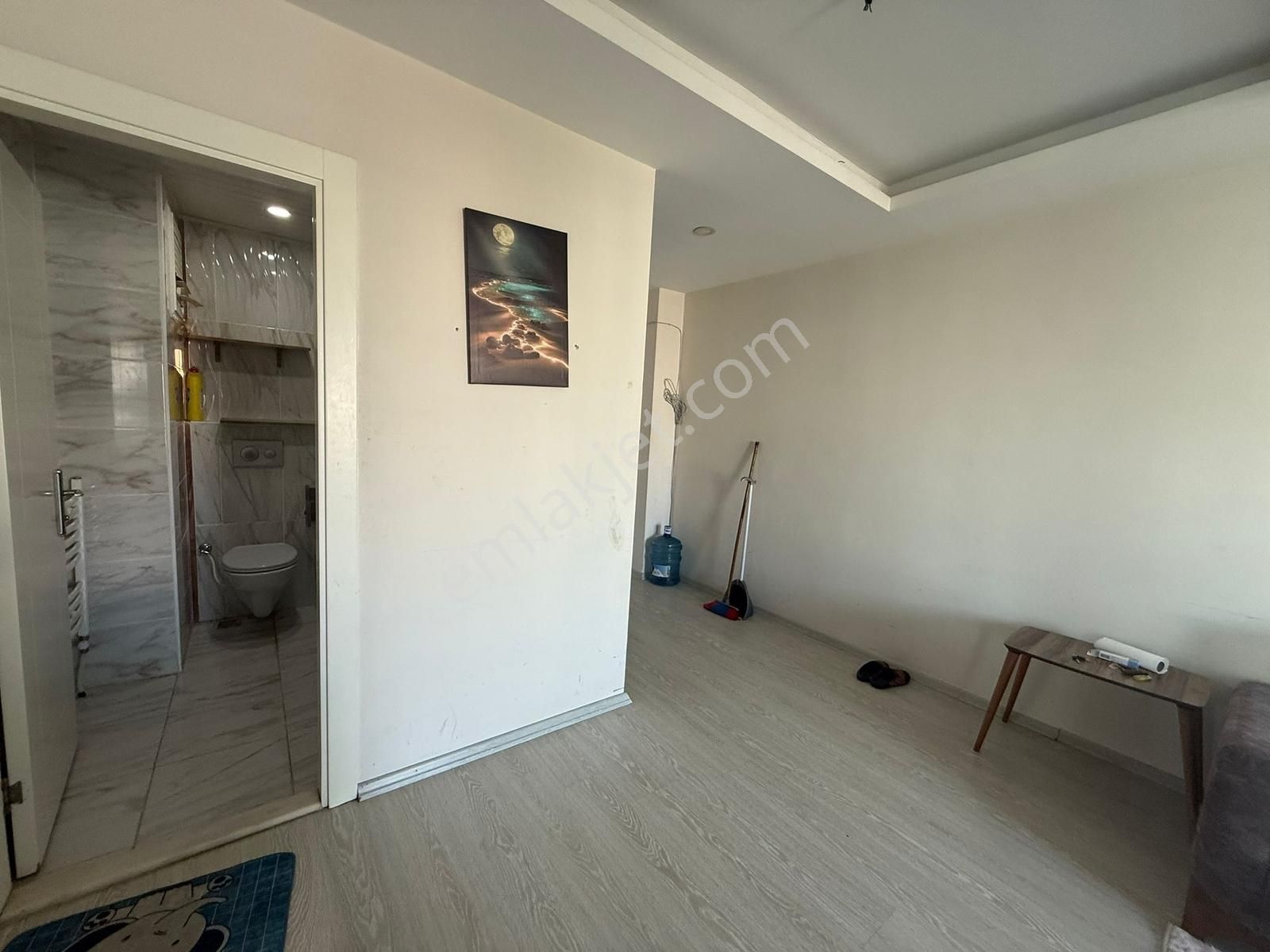 Çiftlikköy Havuzlu Site Ultra Geniş Bağımsız Mutfak 1+1 Satılık - Görsel 6