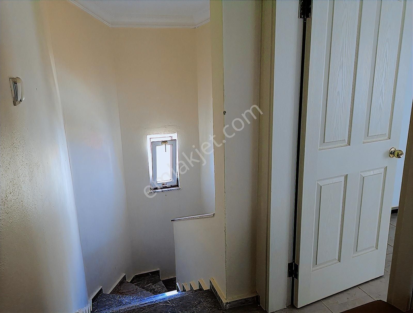 Akçay 220m² 4+1 Köşe Triplex 3 Banyowc Full Donanımlı Özel Yapım - Görsel 20