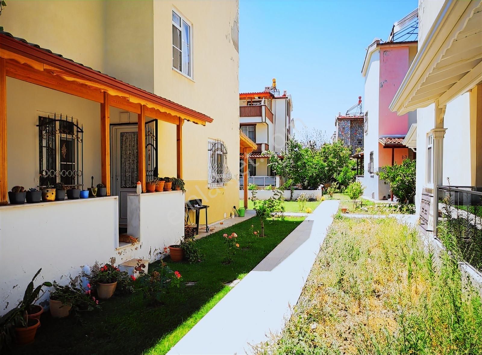 Akçay 220m² 4+1 Köşe Triplex 3 Banyowc Full Donanımlı Özel Yapım - Görsel 15