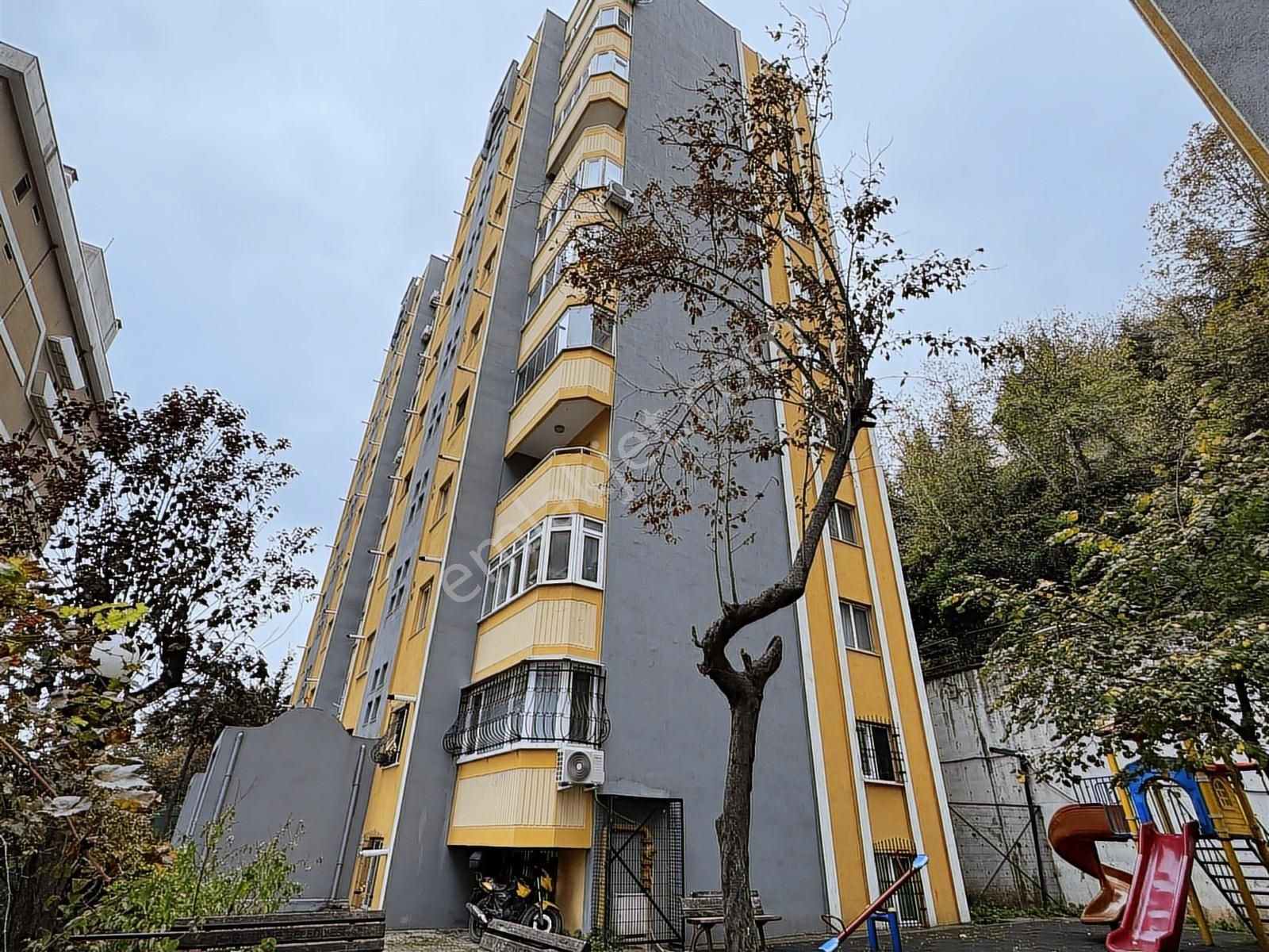 Kağıthane Başak Konutları 90m² 2+1 Balkonlu Ankastre Mutfak