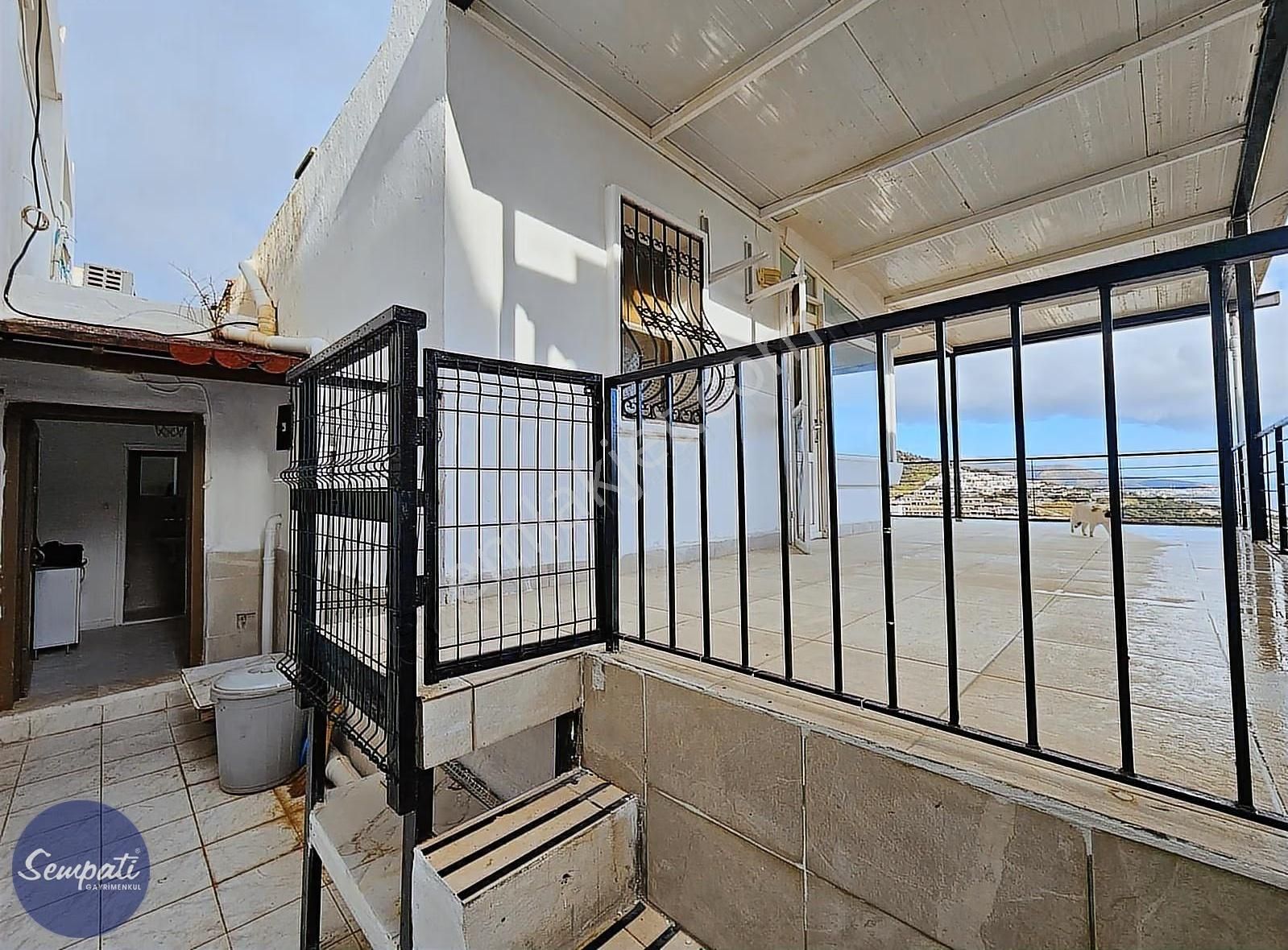 Oasis Üstü Merkezi Konumda Kiralık 3+1 Dubleks, Deniz Manzaralı - Görsel 6