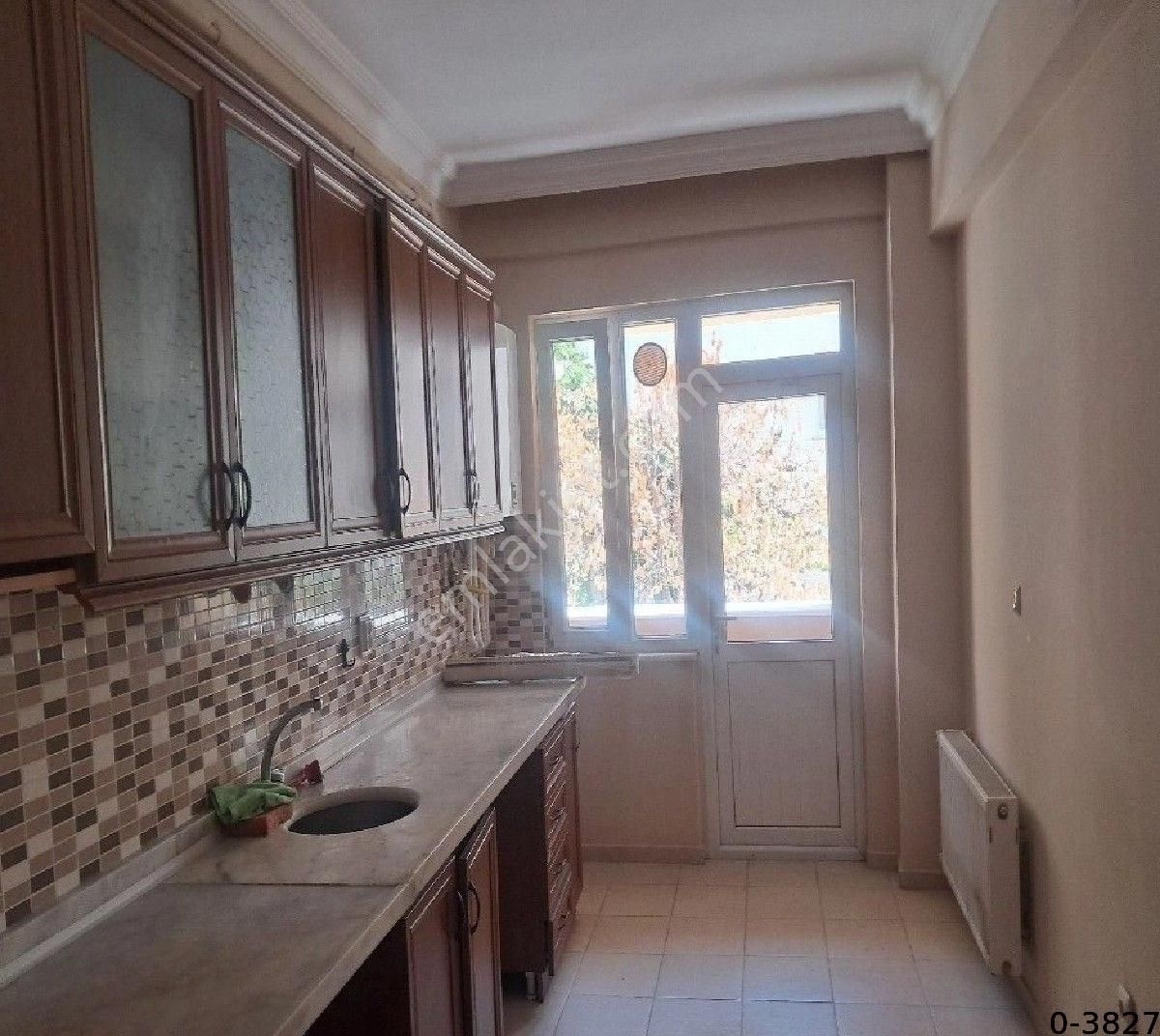 Ömerağa Mahallesinde Kiralık Bakımlı 2+1 Daire - Görsel 18