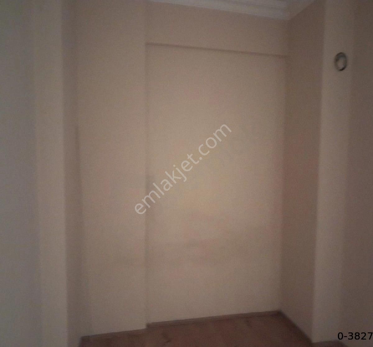 Ömerağa Mahallesinde Kiralık Bakımlı 2+1 Daire - Görsel 13