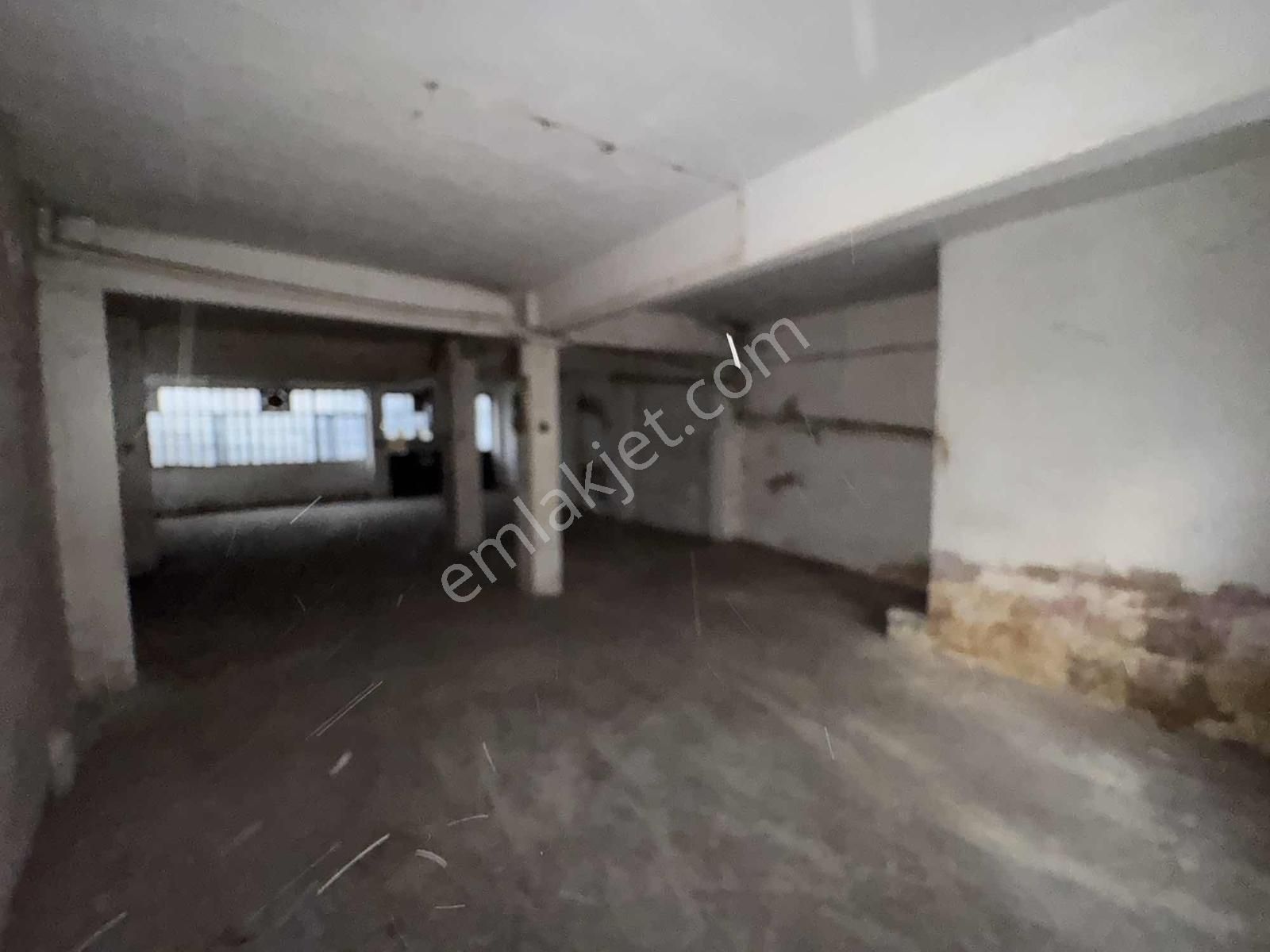 Güngören Sanayi Mh. Kiralık Depo-işyeri-dükkan Çift Cephe Giriş - Görsel 4
