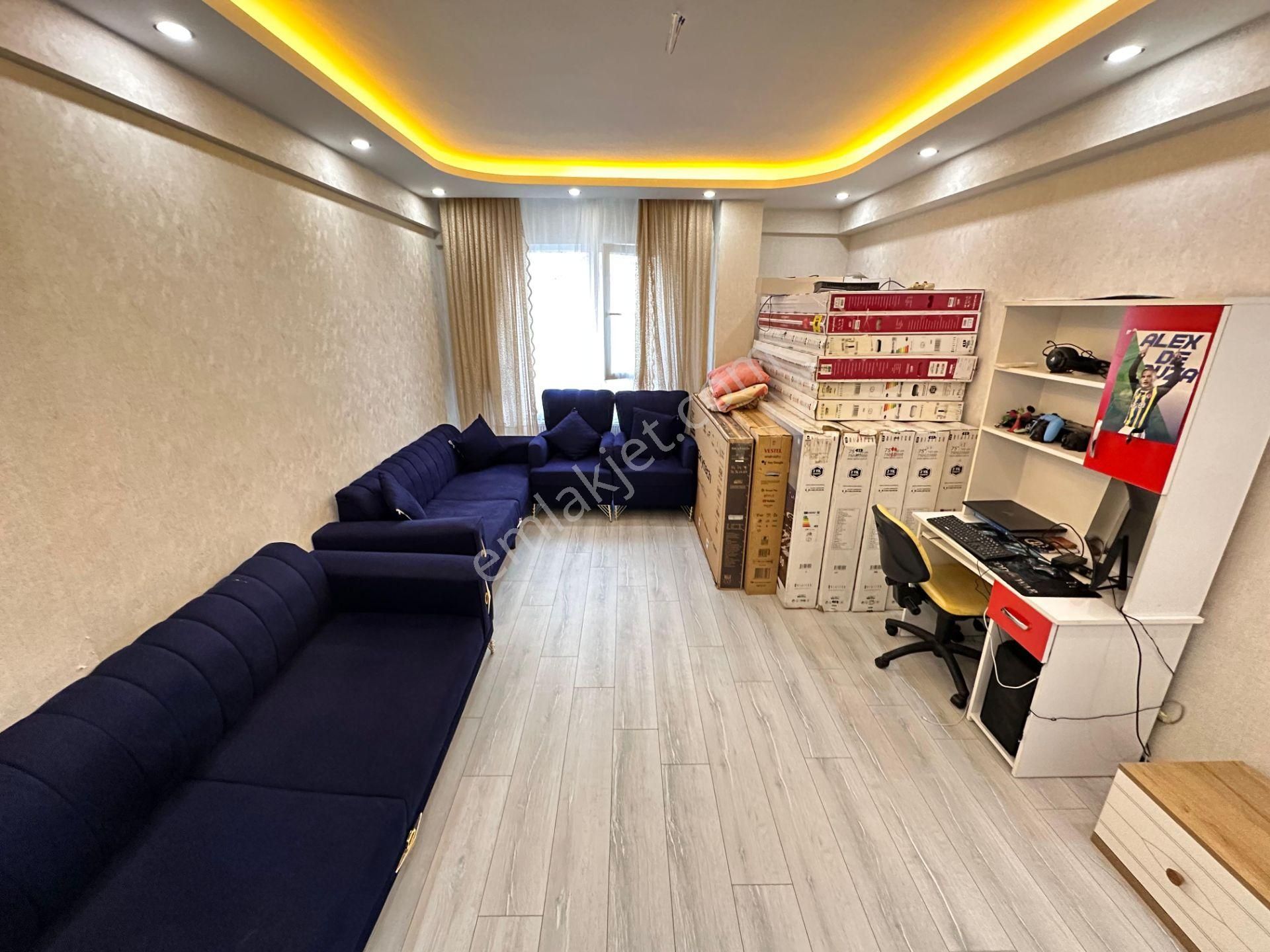 Keçiören'de Mükemmel Büyük Mutfağı İle Acil Satılık Geniş Daire 2+1 - Görsel 17