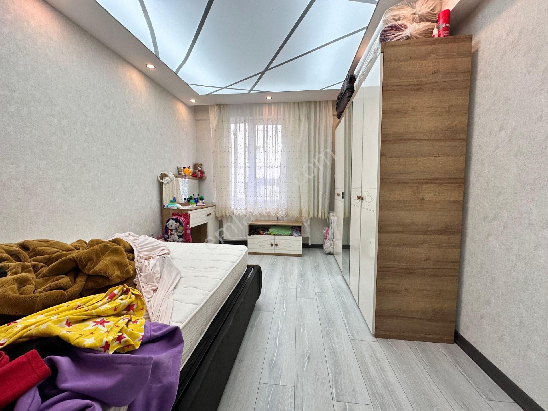 Keçiören'de Mükemmel Büyük Mutfağı İle Acil Satılık Geniş Daire 2+1 - Görsel 27