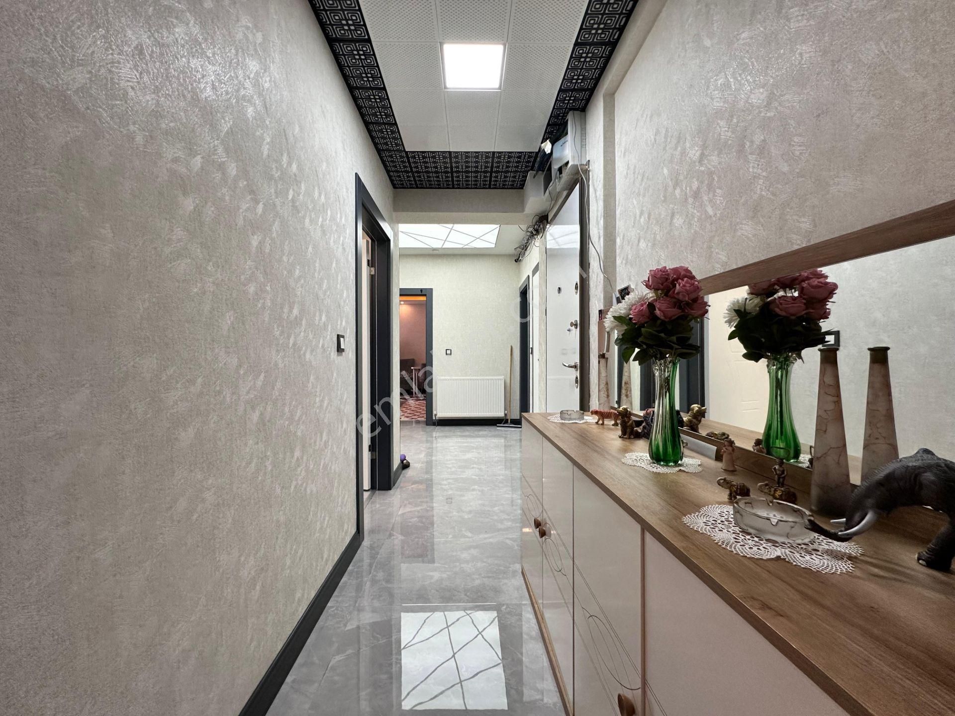 Keçiören'de Mükemmel Büyük Mutfağı İle Acil Satılık Geniş Daire 2+1 - Görsel 30