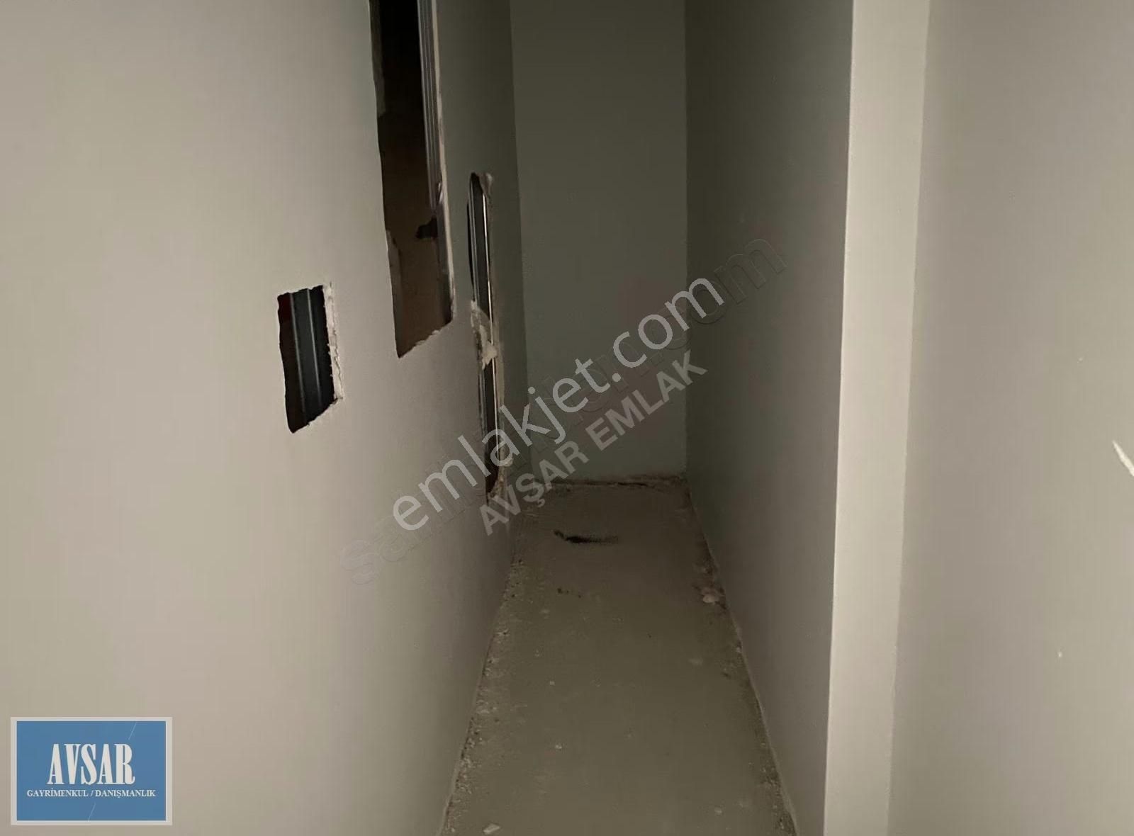 Mitatpaşa Cad Üzerinde Yeni Bina Altında 60m2 Kiralık İş Yeri - Görsel 3