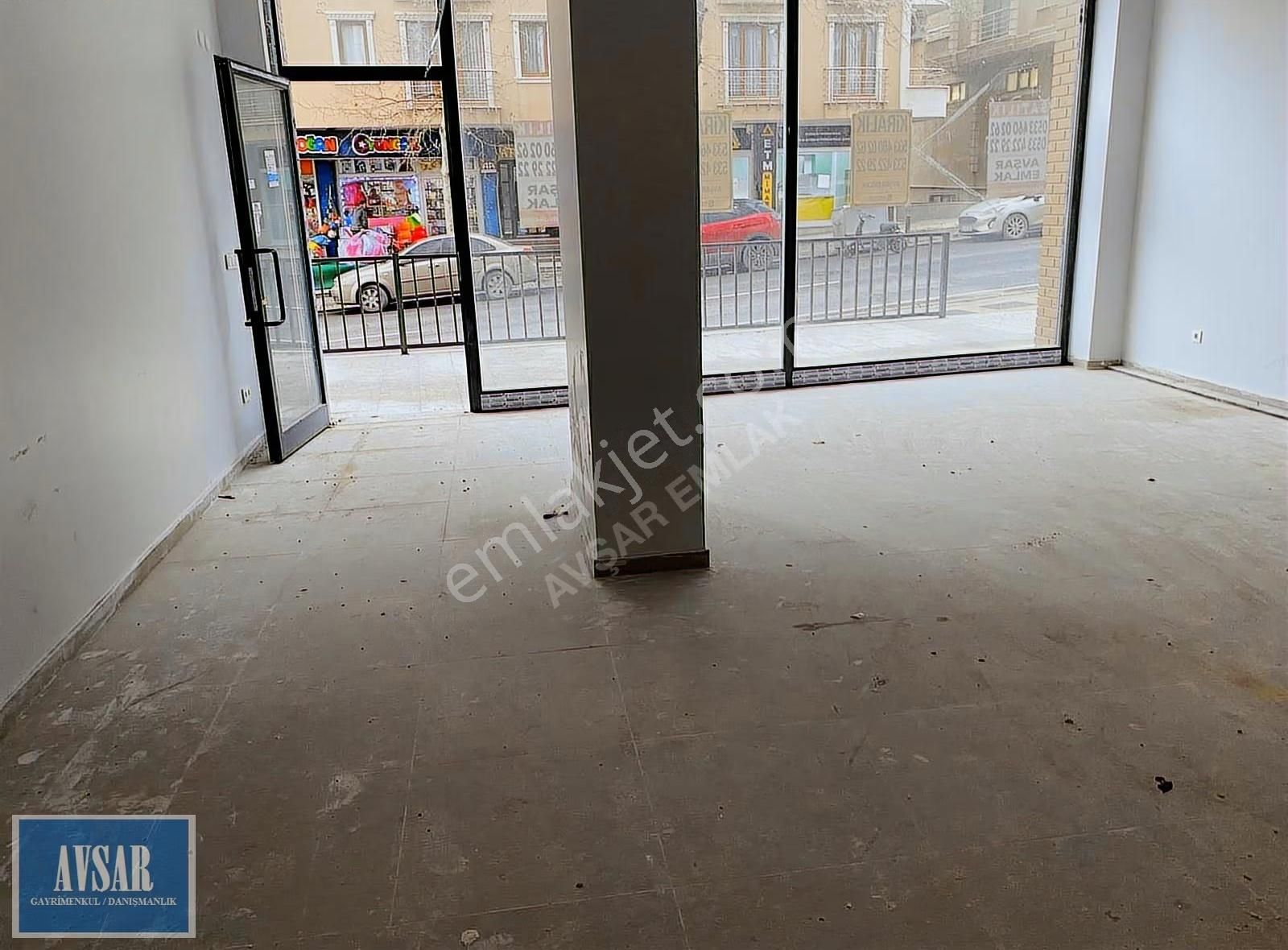 Mitatpaşa Cad Üzerinde Yeni Bina Altında 60m2 Kiralık İş Yeri - Görsel 7