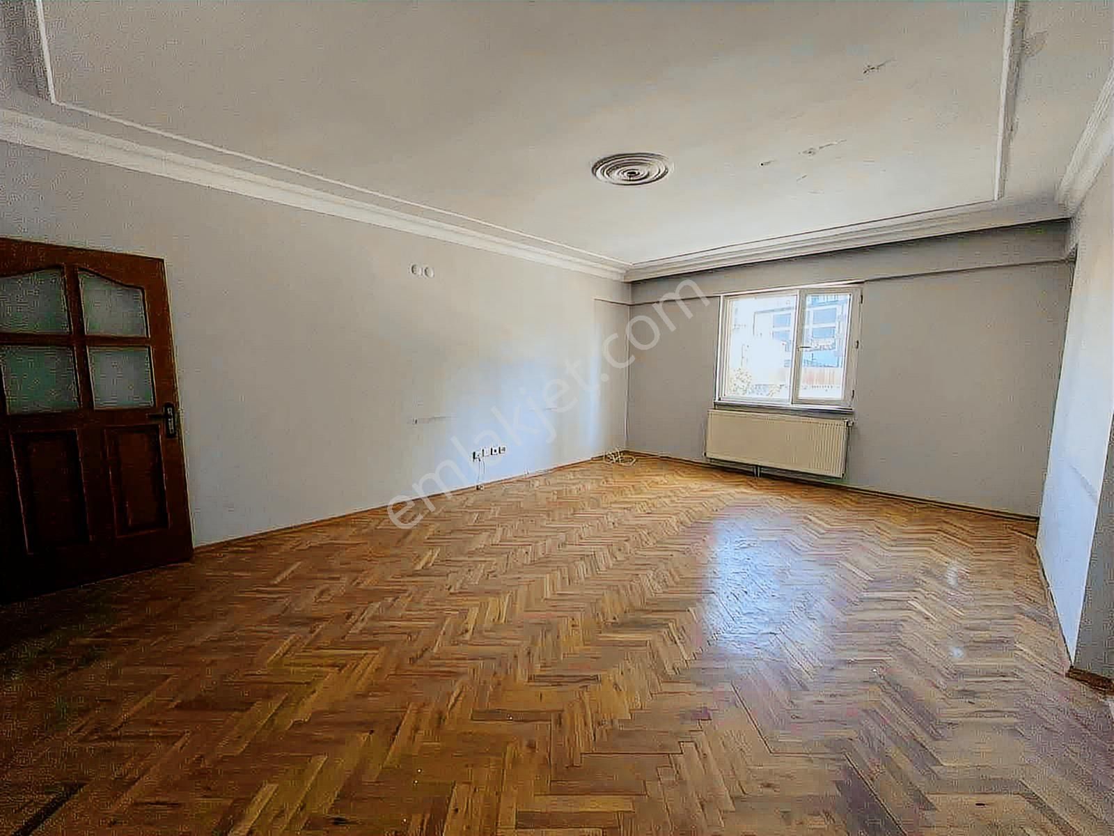 Şişli Plazalar Bölgesinde Değerli Konumda 3+1 Satılık Daire - Görsel 25