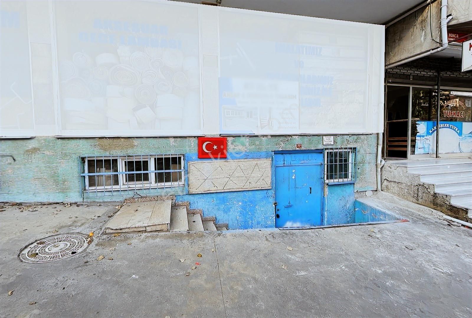 Merkezi Konumda , Sokak Cepheli Satılık 180 M2 Depo/atölye - Görsel 2