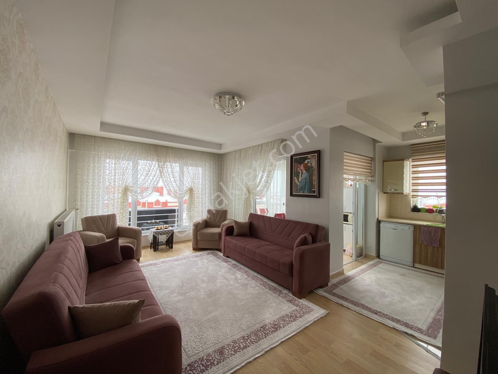 Elisa Gyo/ Beyazşehir Tramvay Yakını Bekaş Dogu Yakada 2,5+1 Satılık Daire - Görsel 3