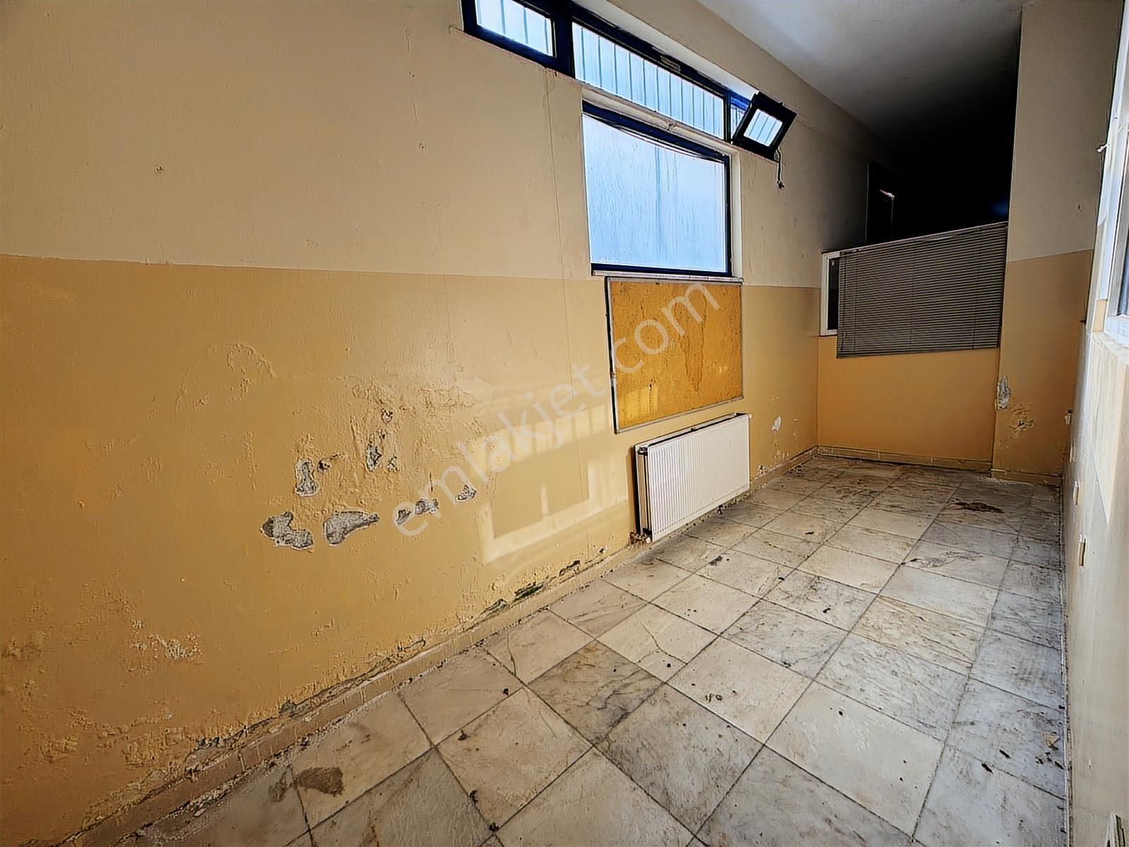 Kağıthane 8 Katlı Asansörlü Bina 2600m² Kapalı Alanlı 474m² Arsa - Görsel 25