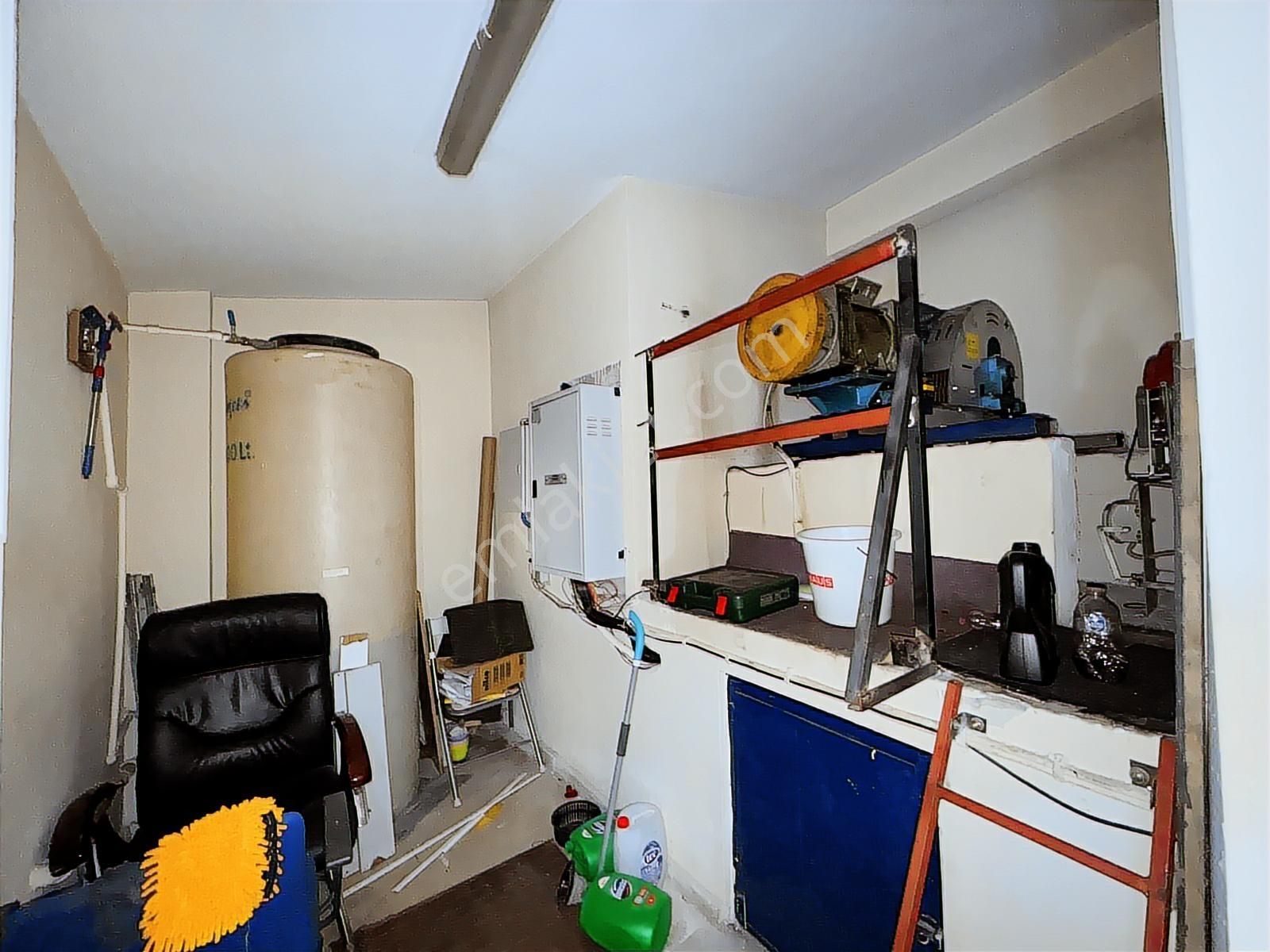 Kağıthane 8 Katlı Asansörlü Bina 2600m² Kapalı Alanlı 474m² Arsa - Görsel 22