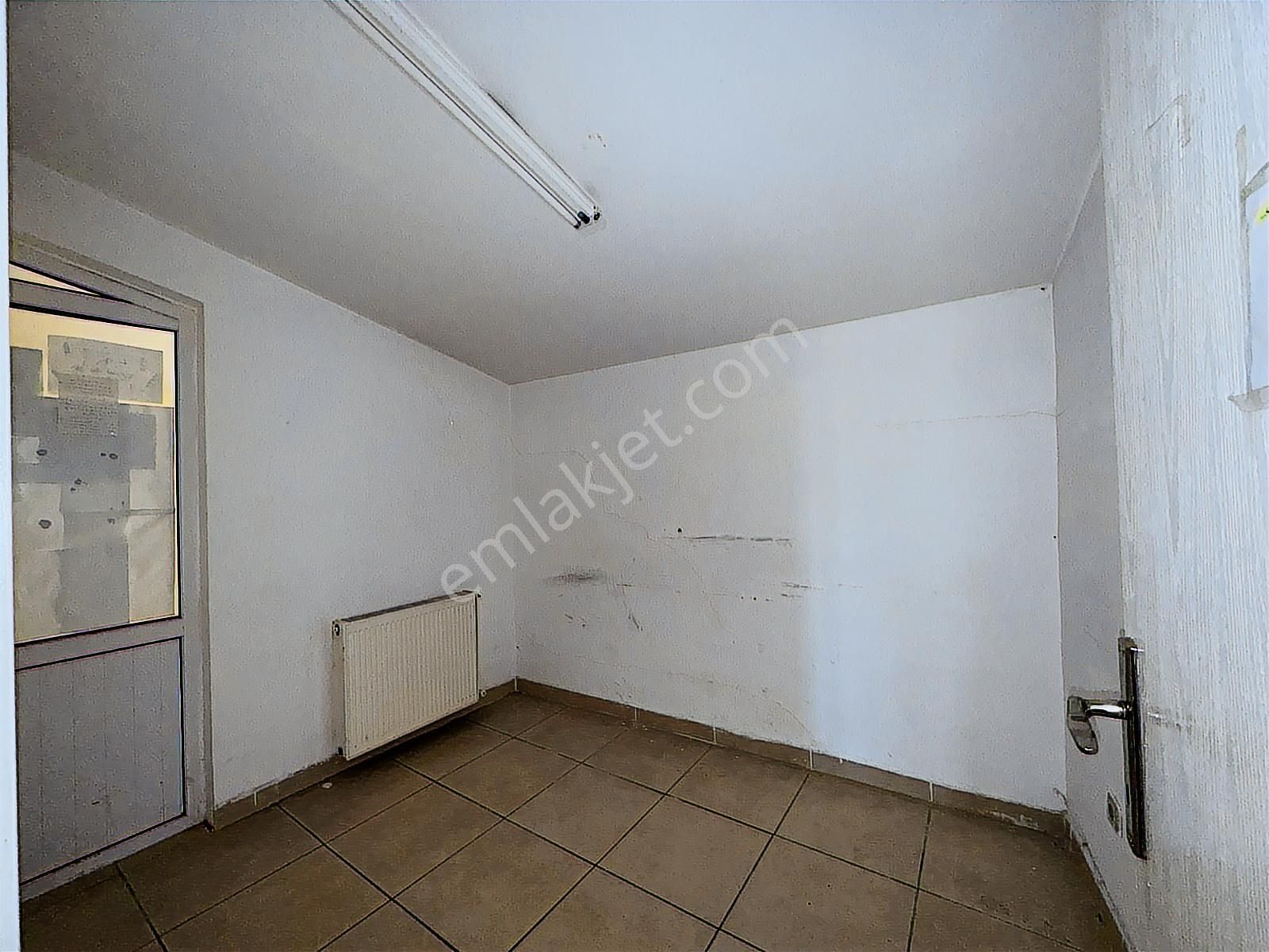 Kağıthane 8 Katlı Asansörlü Bina 2600m² Kapalı Alanlı 474m² Arsa - Görsel 29