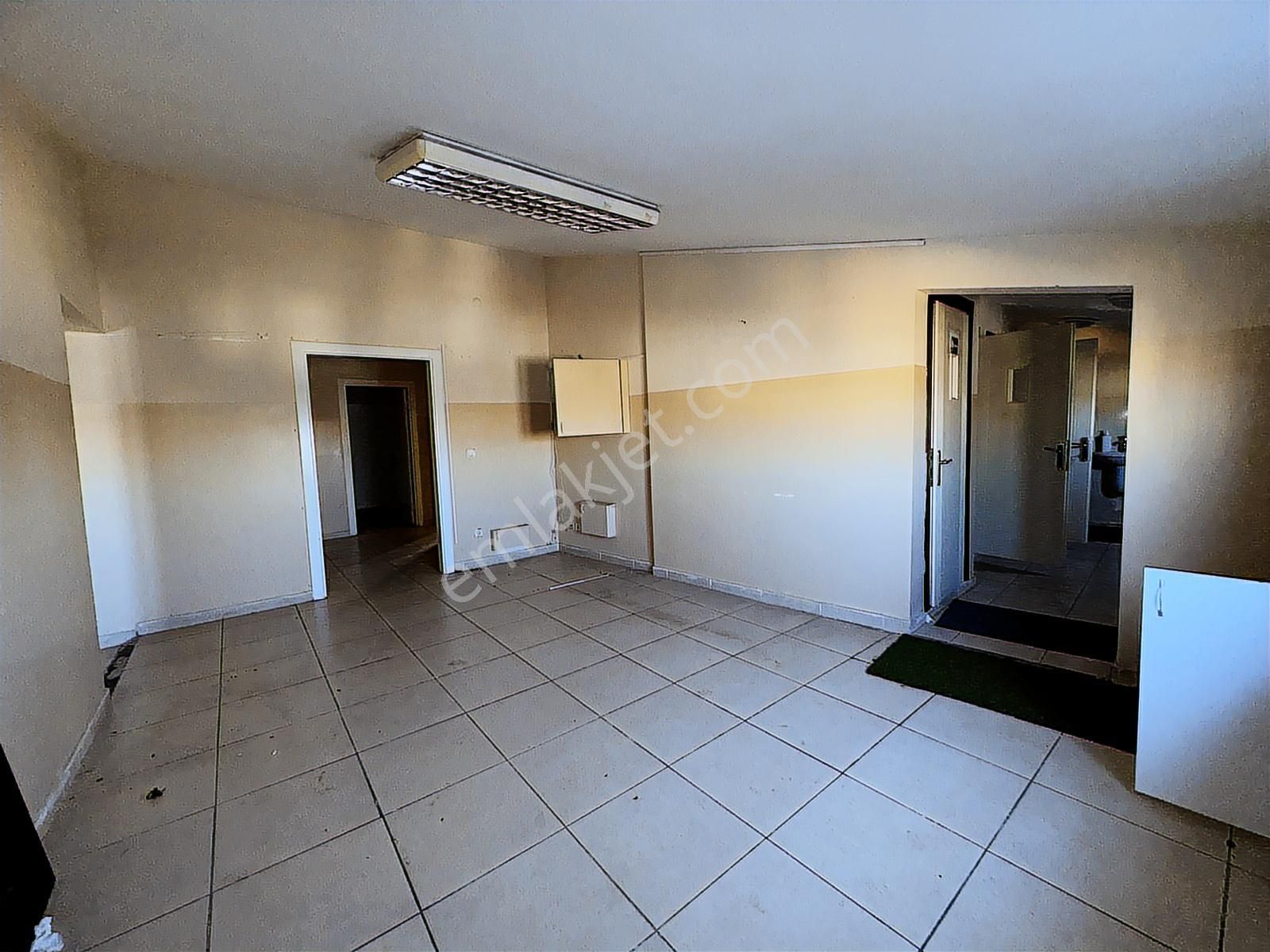 Kağıthane 8 Katlı Asansörlü Bina 2600m² Kapalı Alanlı 474m² Arsa - Görsel 12