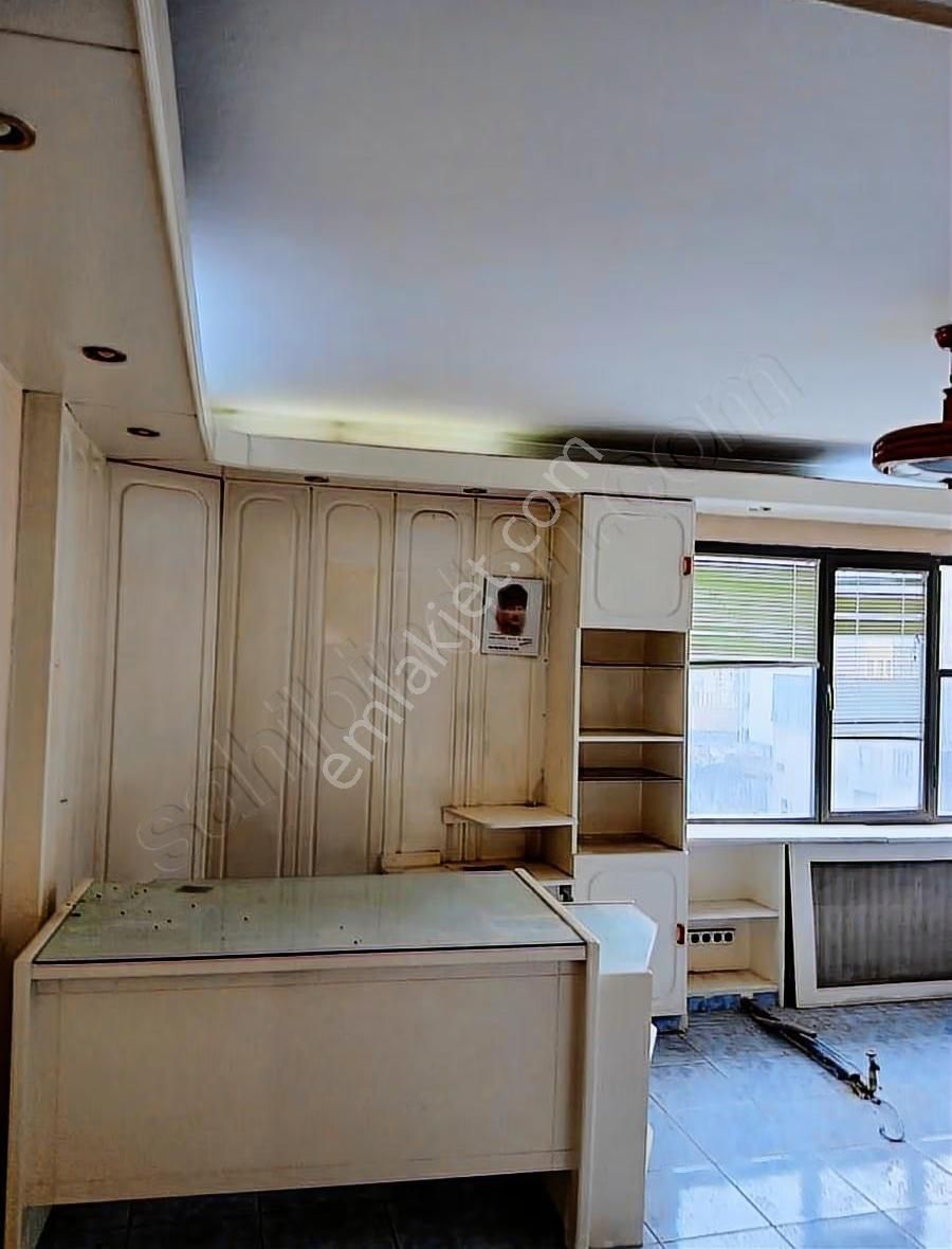 Konak Kemeraltında Dr Av Diş Hekimine İşyeri Necladan Satılıktır - Görsel 23