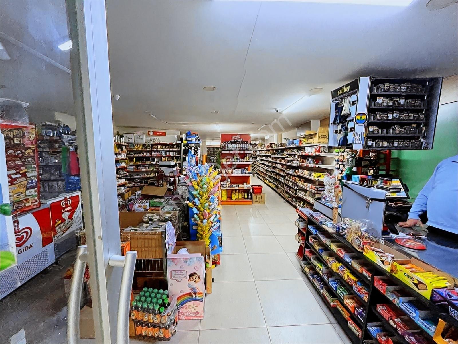 Geniş Metrajlı , Depolu 280 M2 Satılık Dükkan - Görsel 13