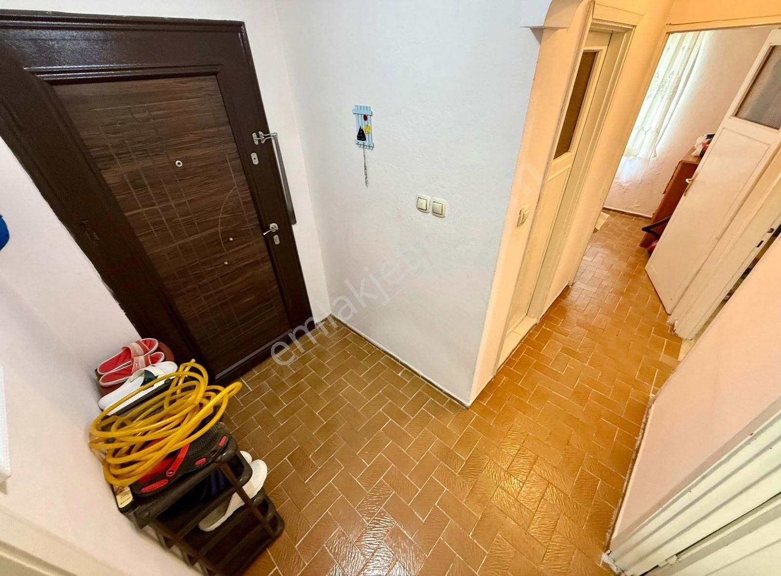 Parla'dan Full Eşyalı Ara Kat Ön Cephe Krediye Uygun 2+1 Daire - Görsel 6