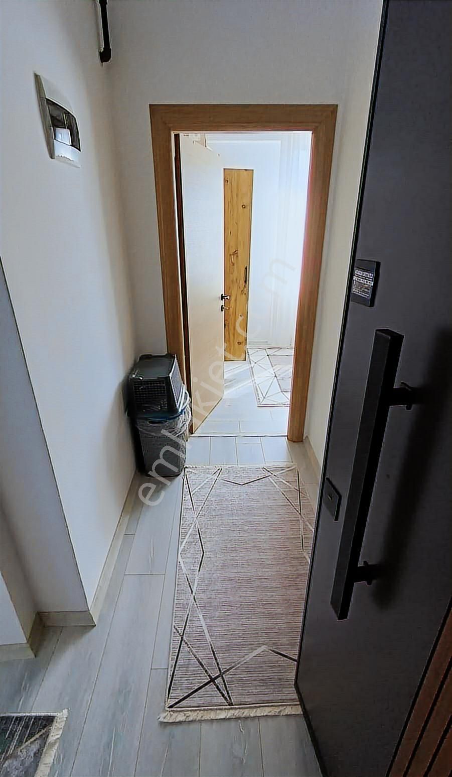 Truva'dan Atakum Kü.kolpınar'da Ulaşımı Kolay Eşyalı Satılık 1+1 - Görsel 7